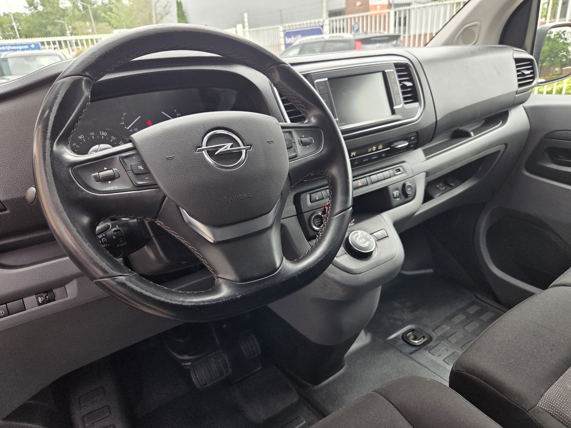 Foto van Opel Vivaro