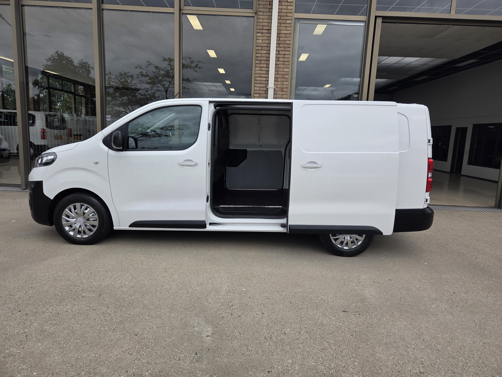 Foto van Opel Vivaro