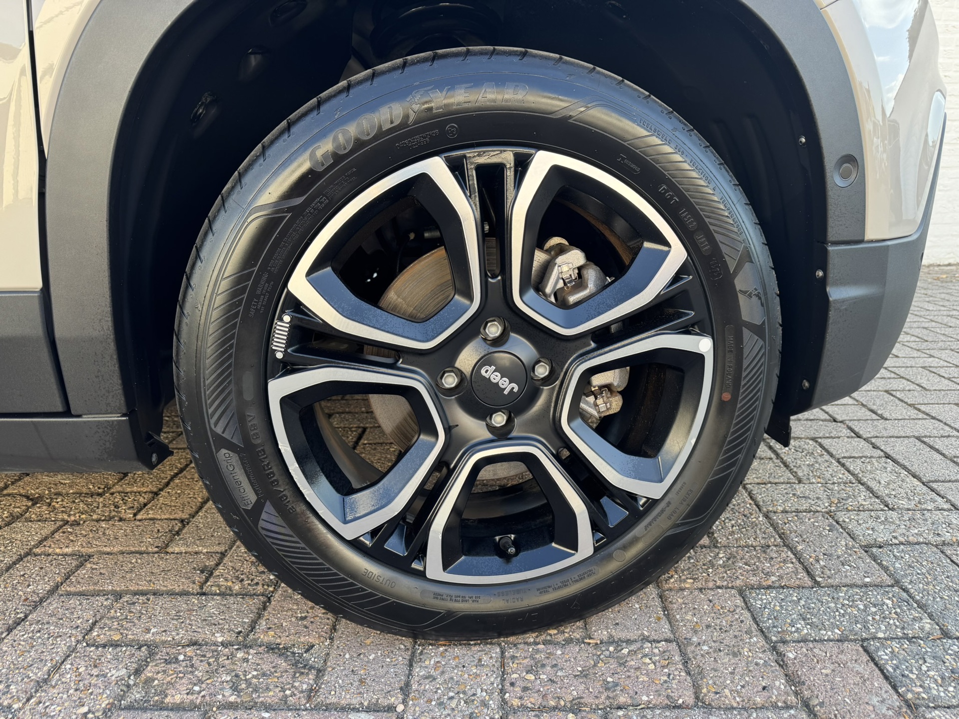 Foto van Jeep Avenger