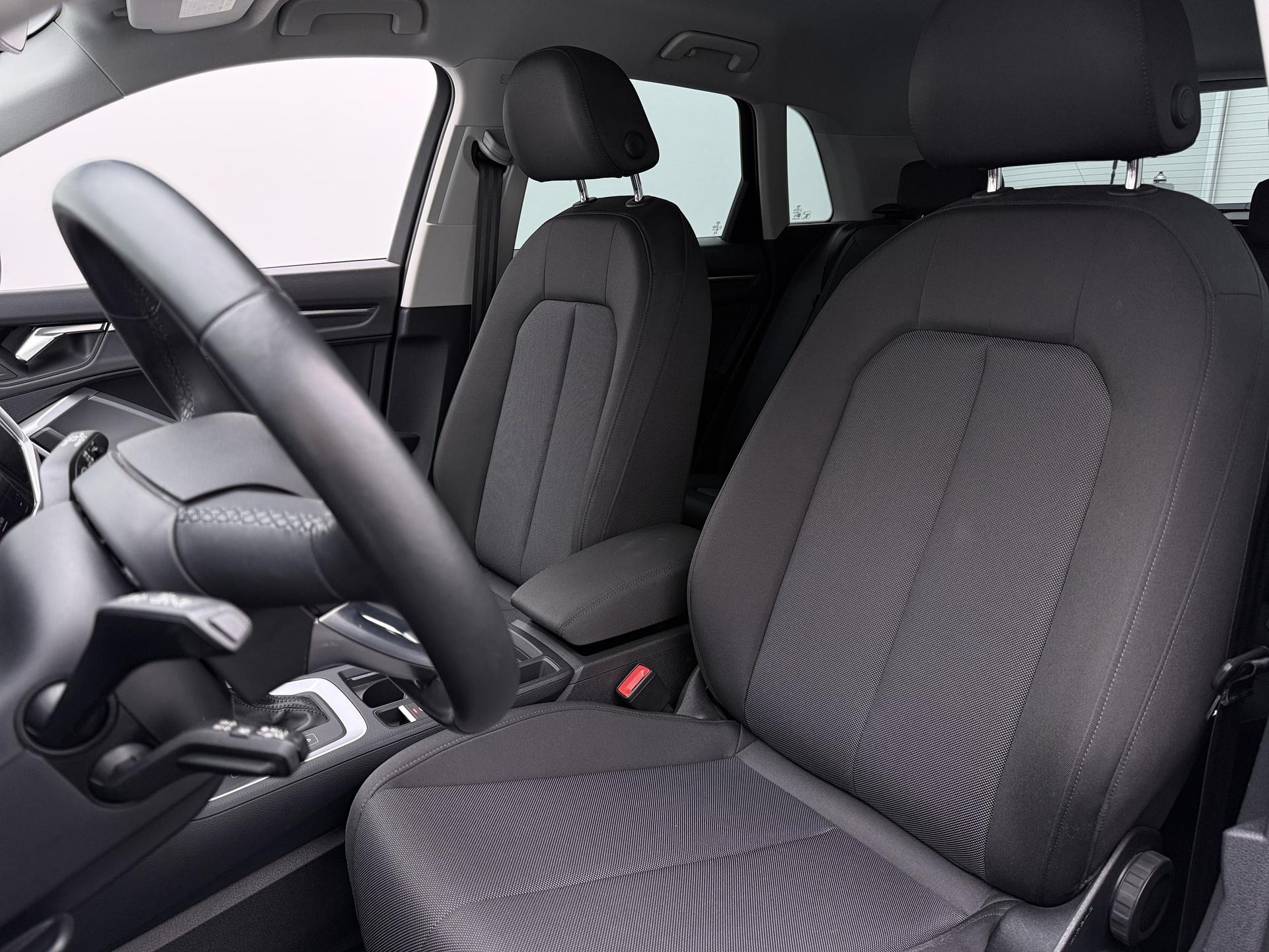 Foto van Audi Q3 E-tron