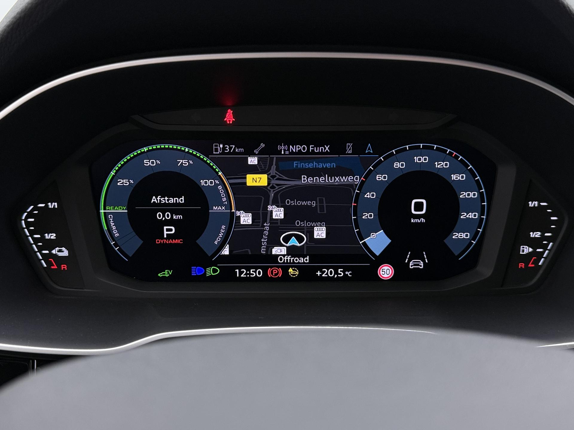 Foto van Audi Q3 E-tron