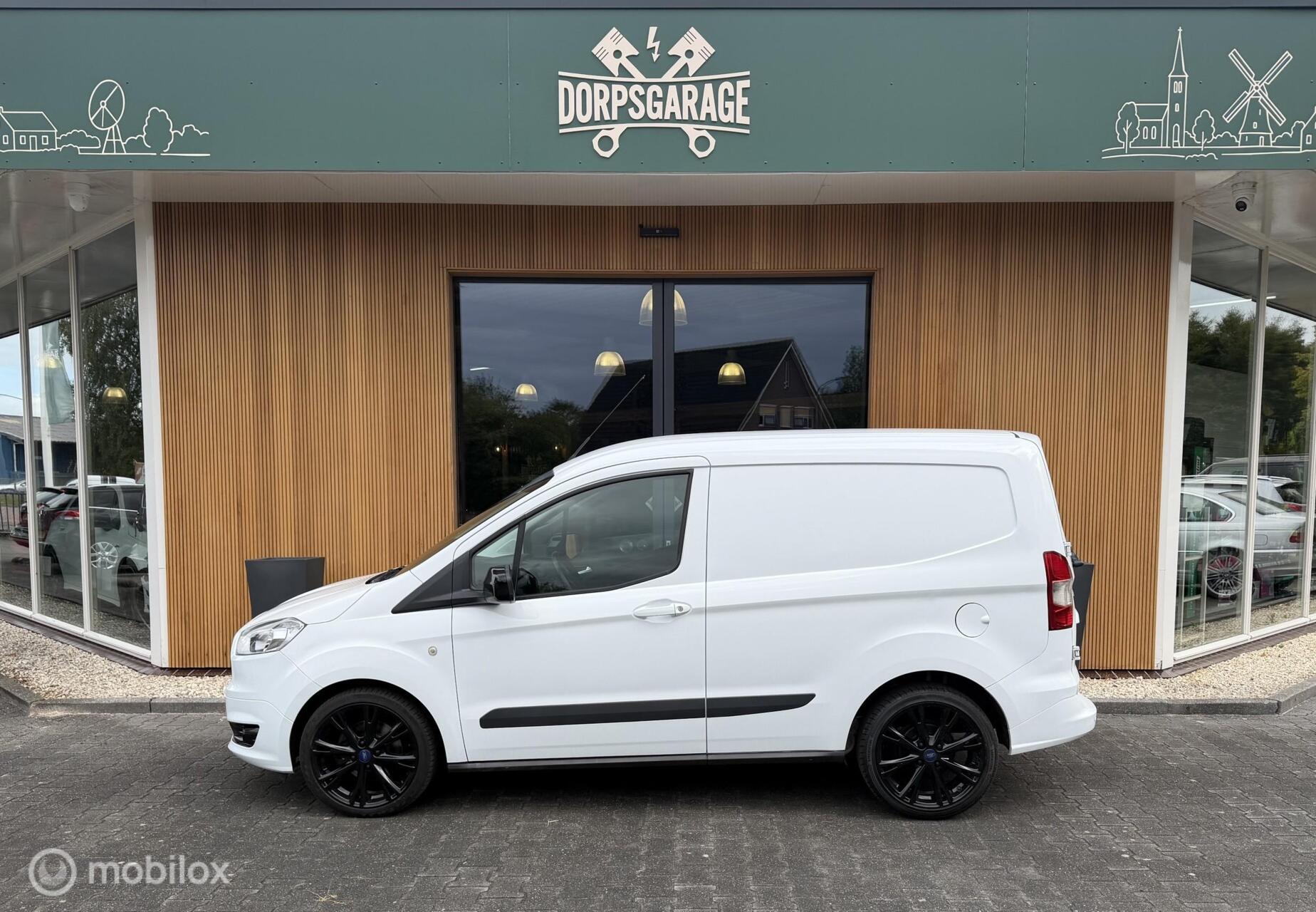 Foto van Ford Transit Courier