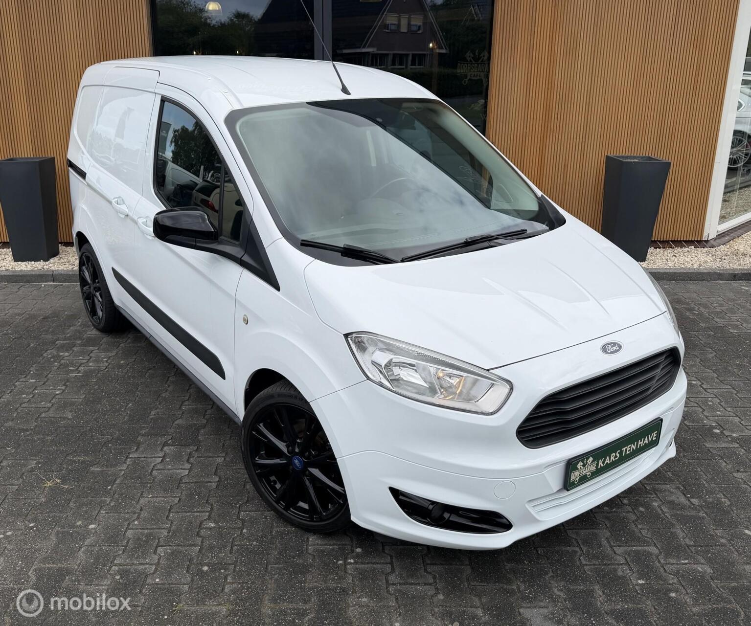 Foto van Ford Transit Courier