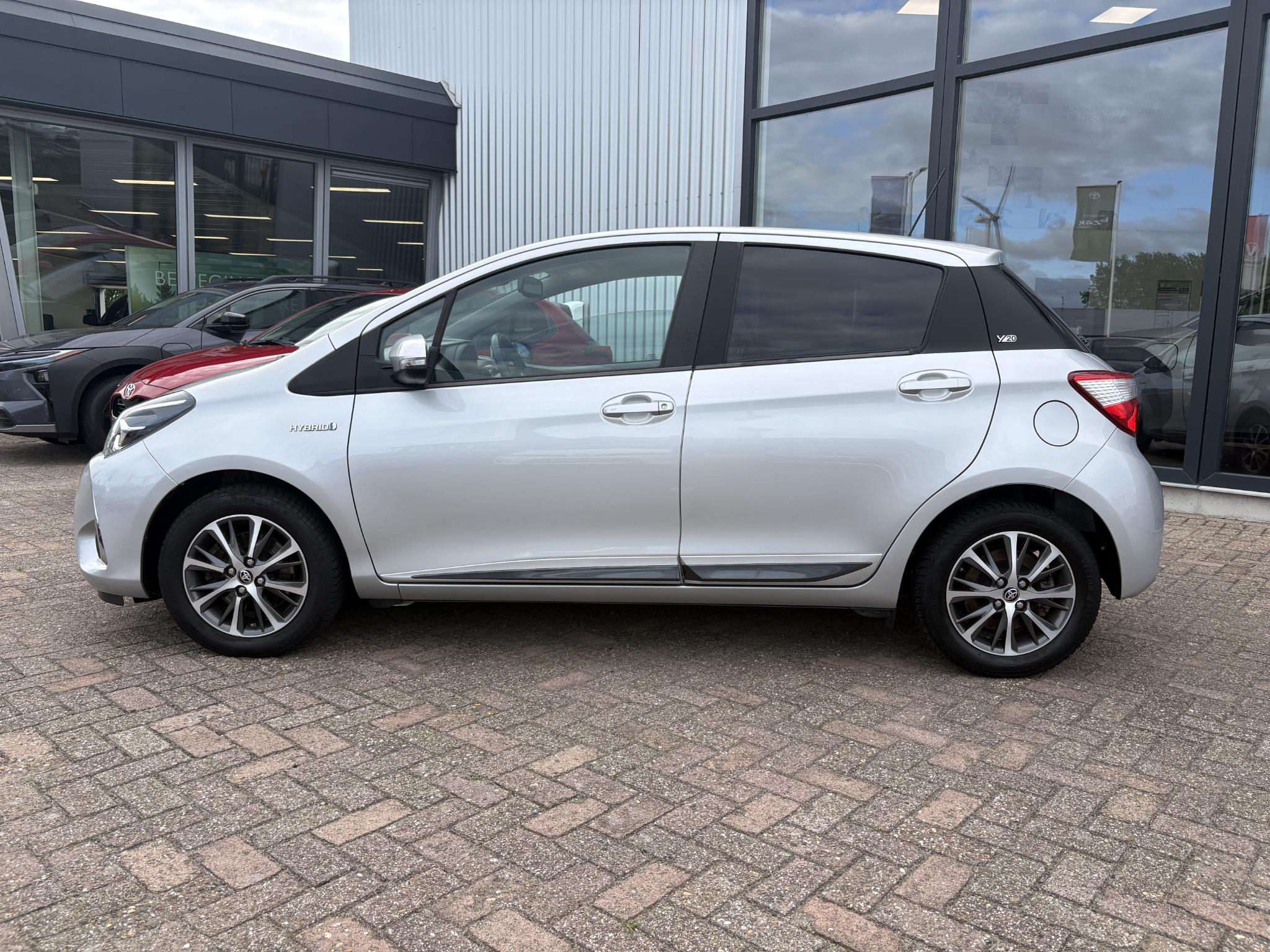 Foto van Toyota Toyota Yaris Hybrid