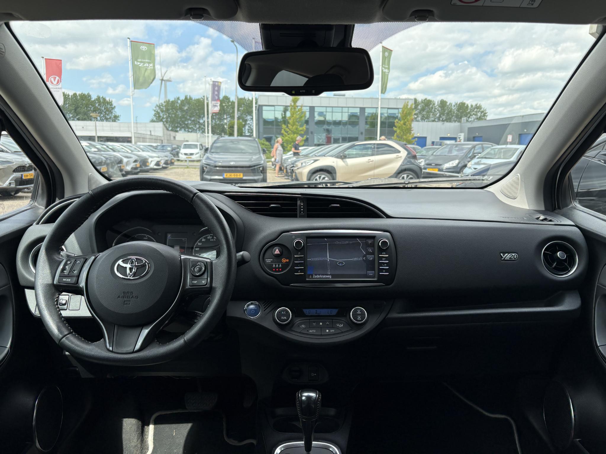 Foto van Toyota Toyota Yaris Hybrid
