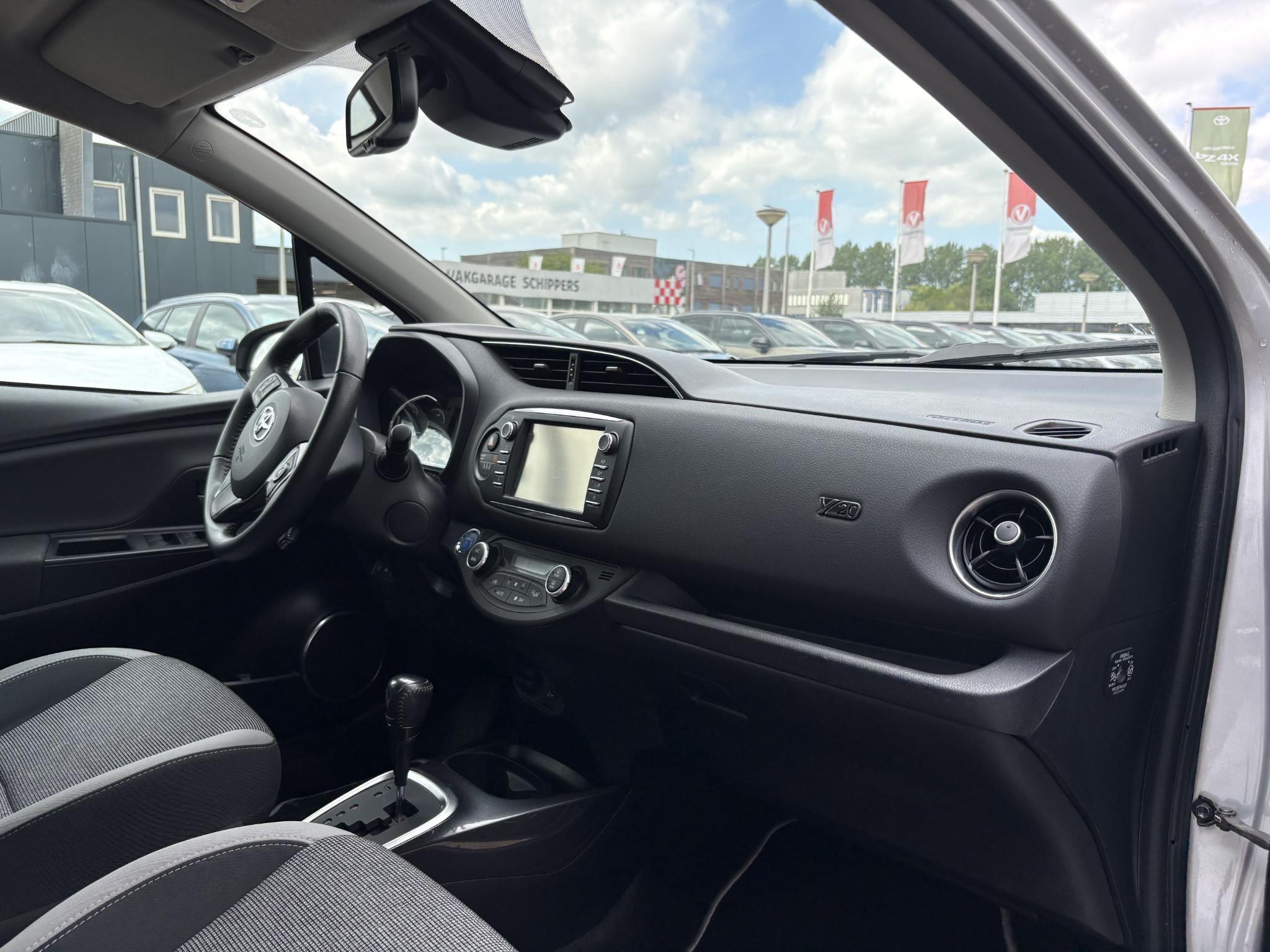 Foto van Toyota Toyota Yaris Hybrid