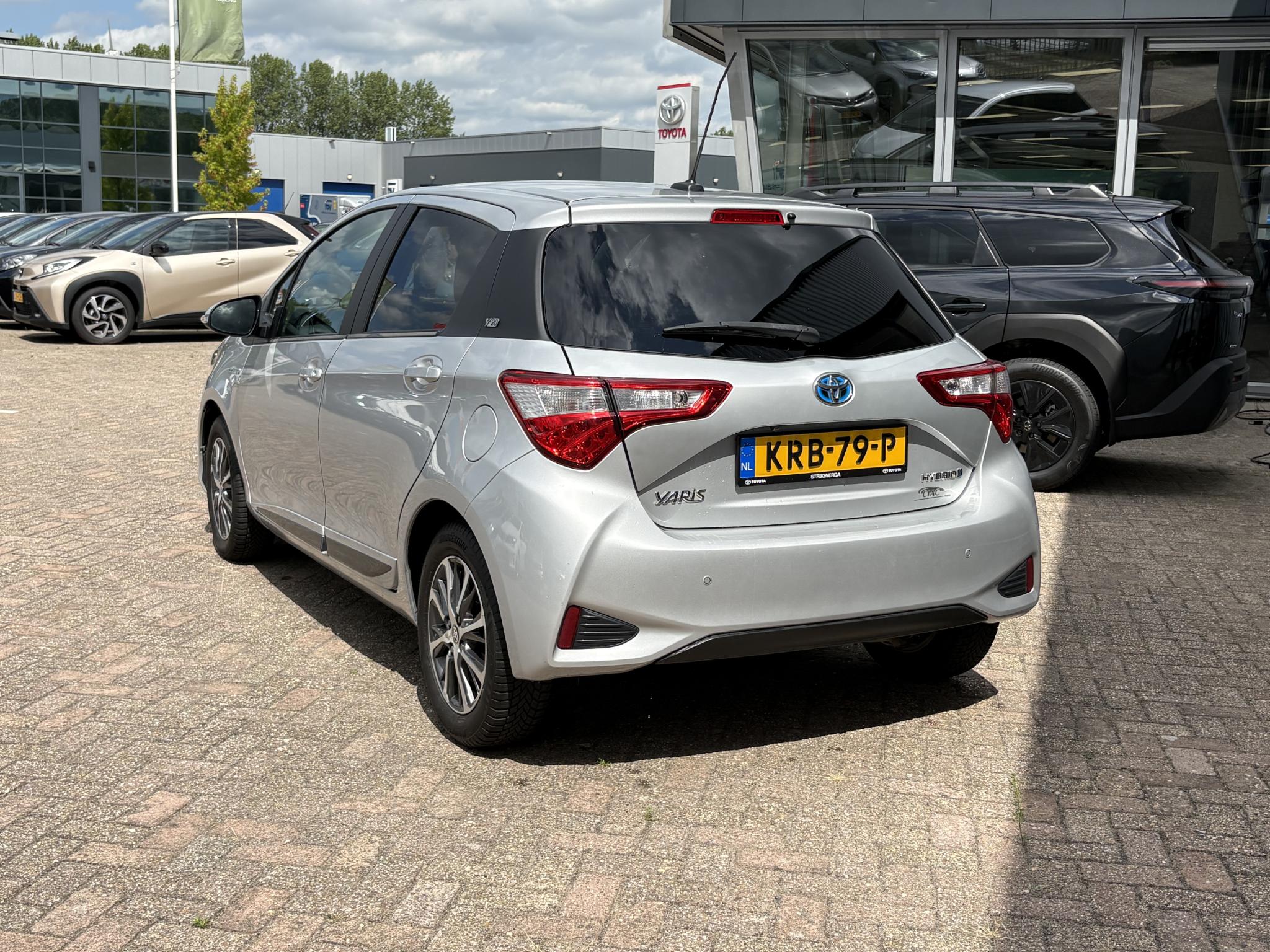 Foto van Toyota Toyota Yaris Hybrid