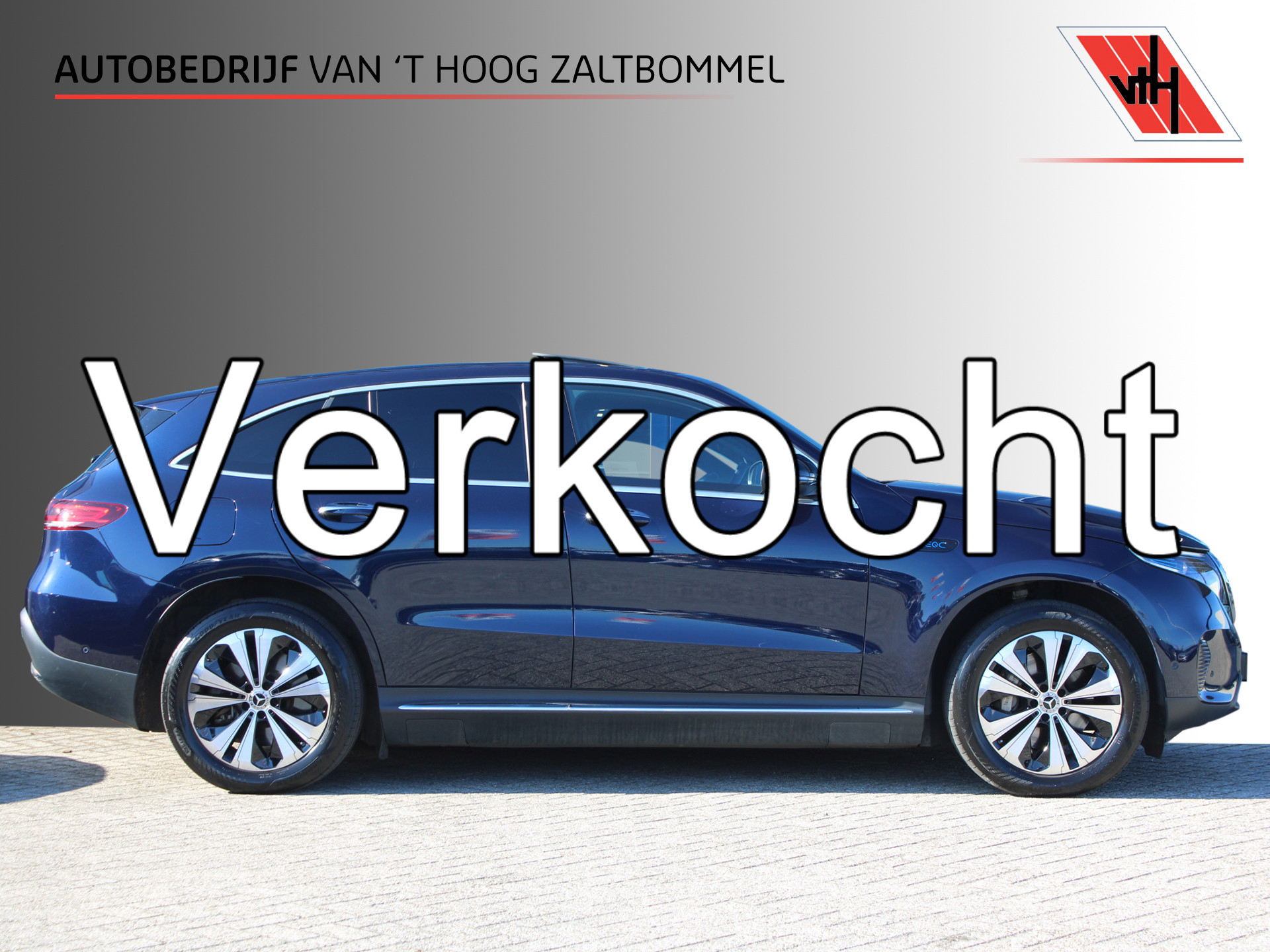 Mercedes-Benz Eqc 400 4Matic 400 4MATIC 80kWh Luxury LEDER SCHUIFDAK KEY-LESS GO TREKHAAK SFEER 2022 - voorkant