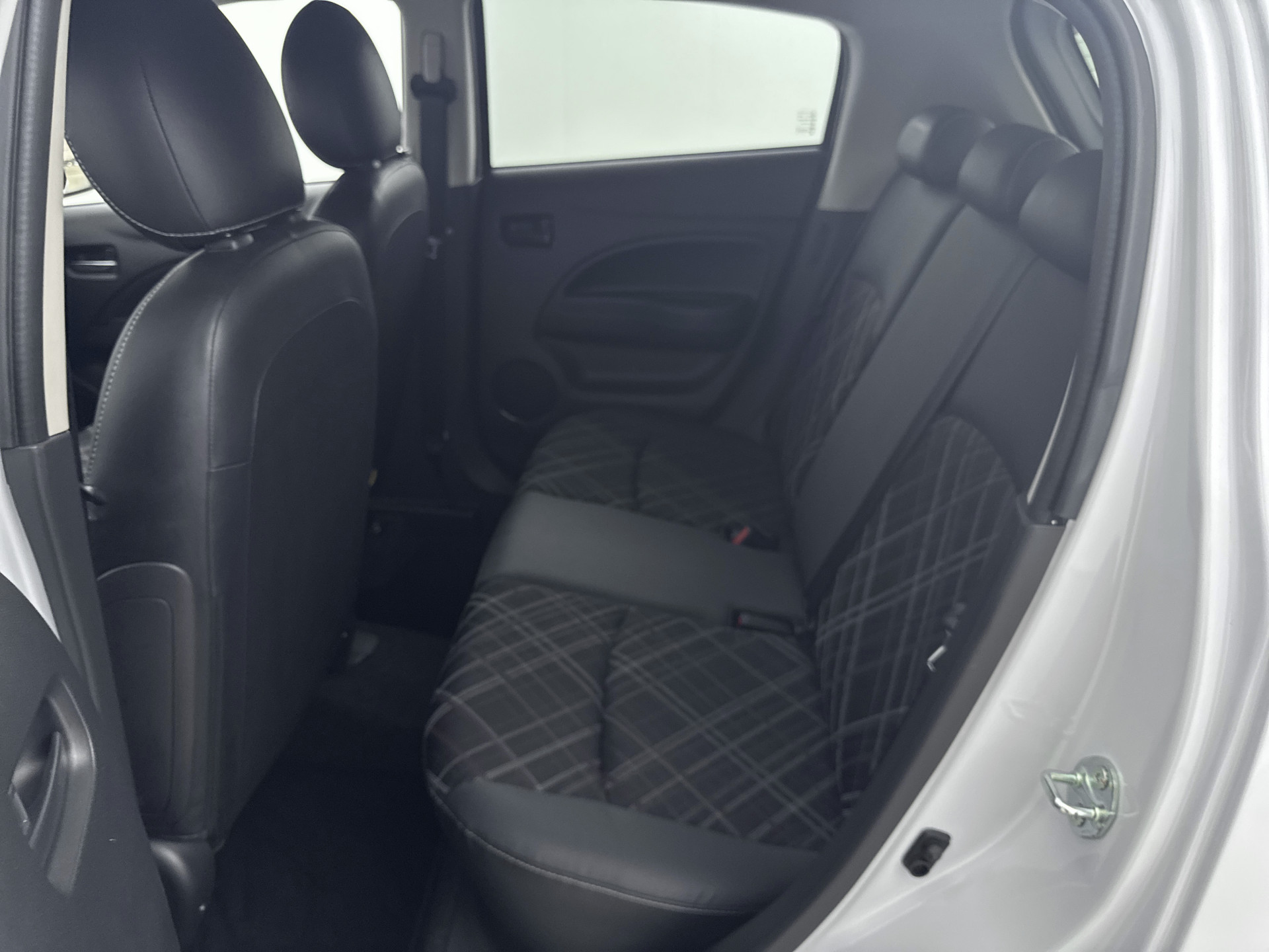 Foto van Mitsubishi Mitsubishi Space Star