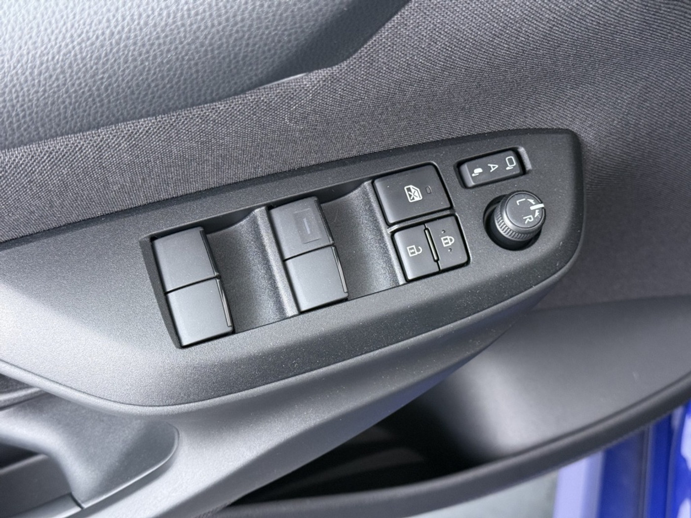 Foto van Mazda 2 Hybrid
