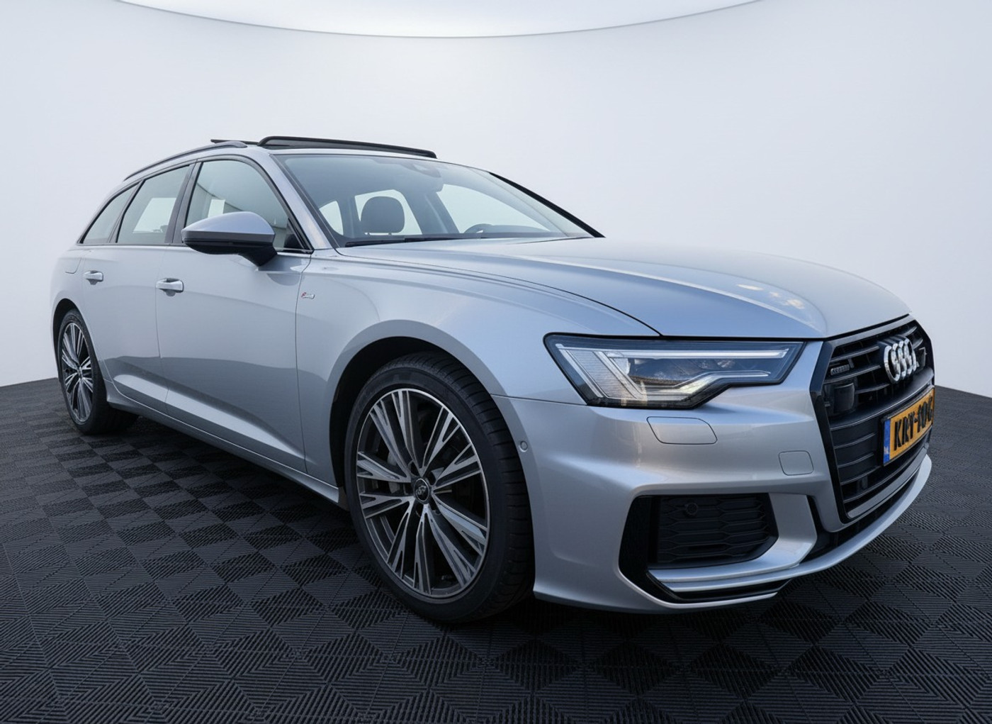 Foto van Audi A6 Avant 50 TFSI E