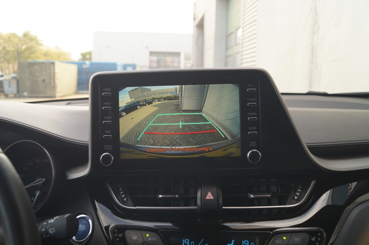 Foto van Toyota Toyota C-hr