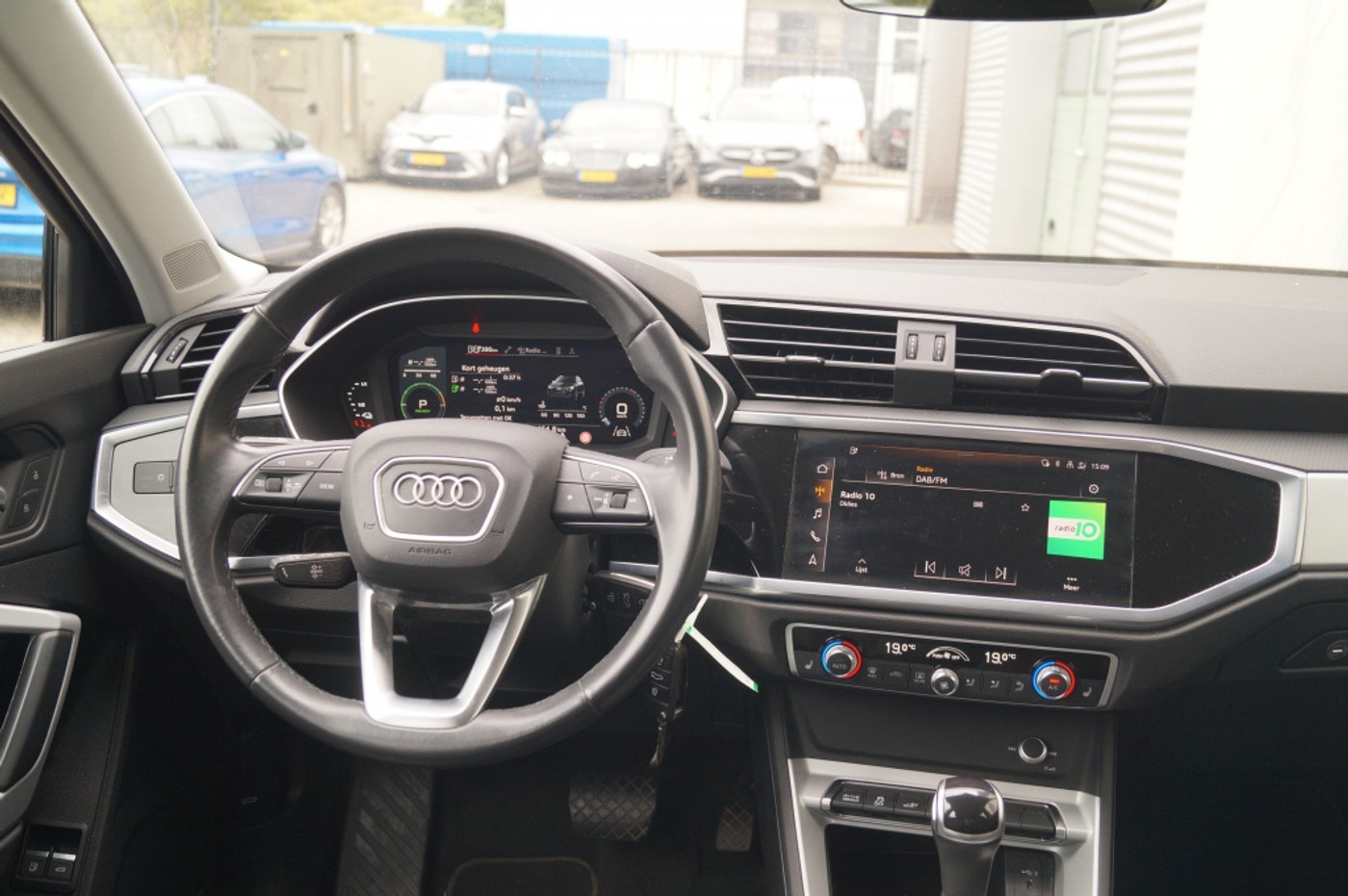 Foto van Audi Q3 E-tron