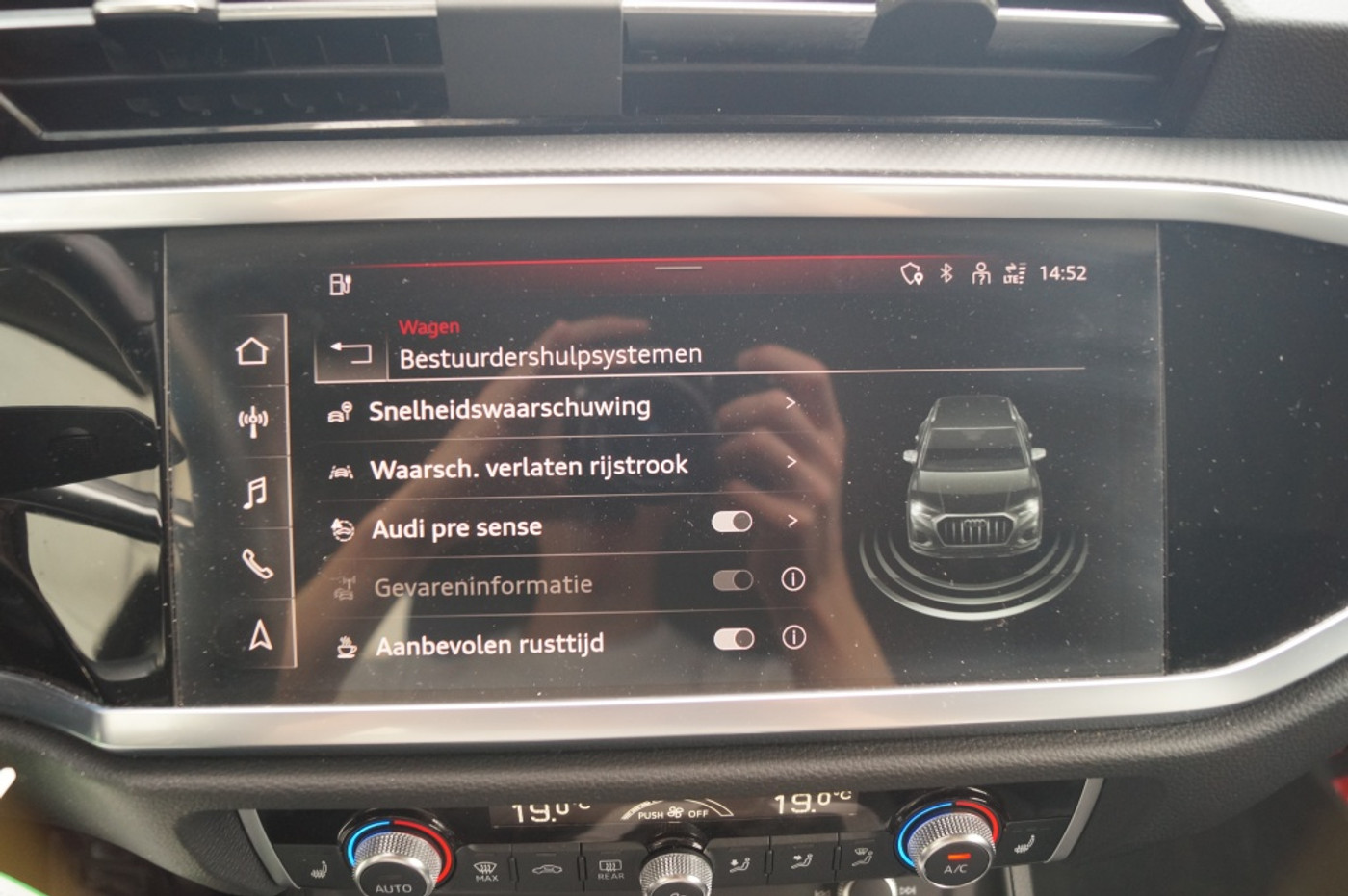 Foto van Audi Q3 E-tron