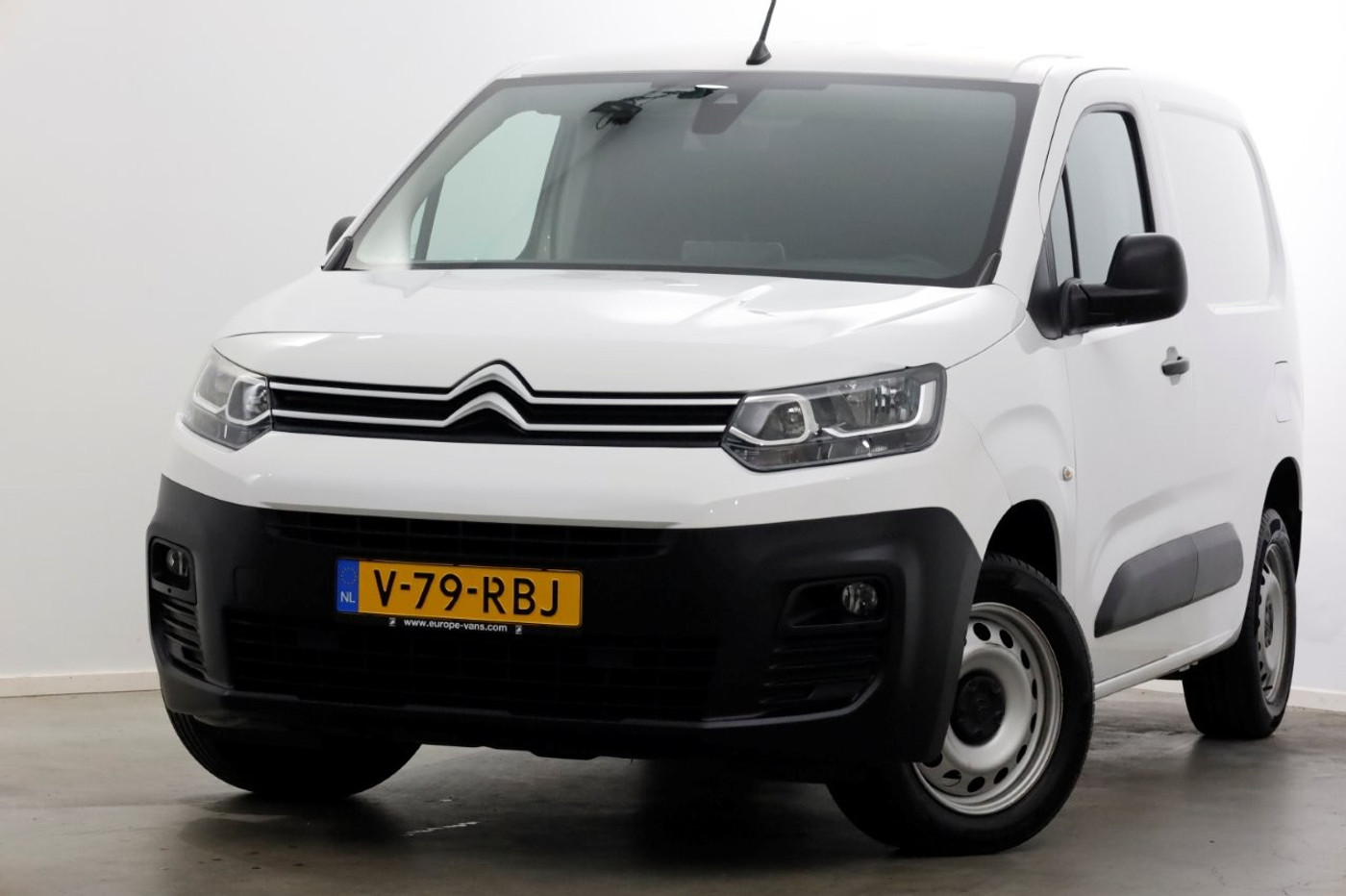 Citroen Berlingo 1.2 PureTech 110pk Benzine Automaat Airco/Navi/3Pers. 12-2021 2021 - voorkant
