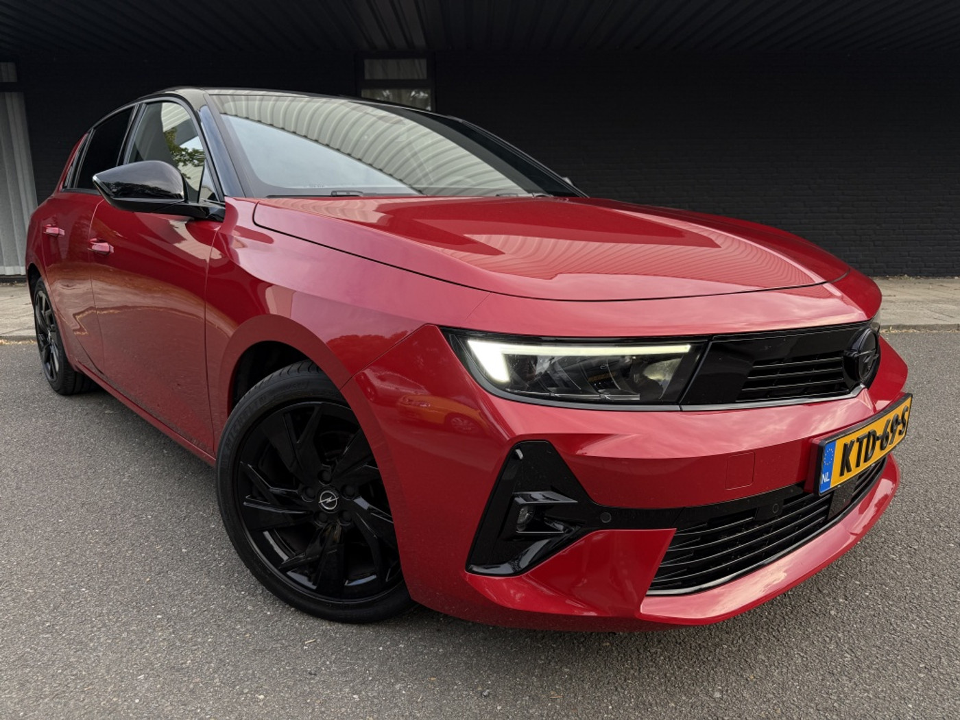 Opel Astra 1.2 GS Line 2022 - voorkant