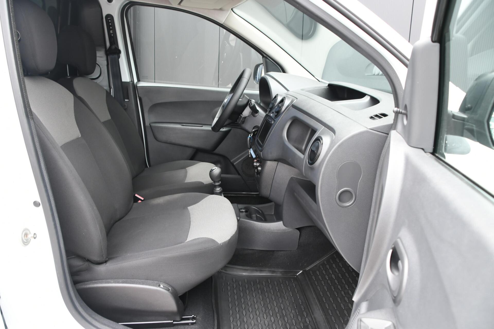 Foto van Dacia Dokker