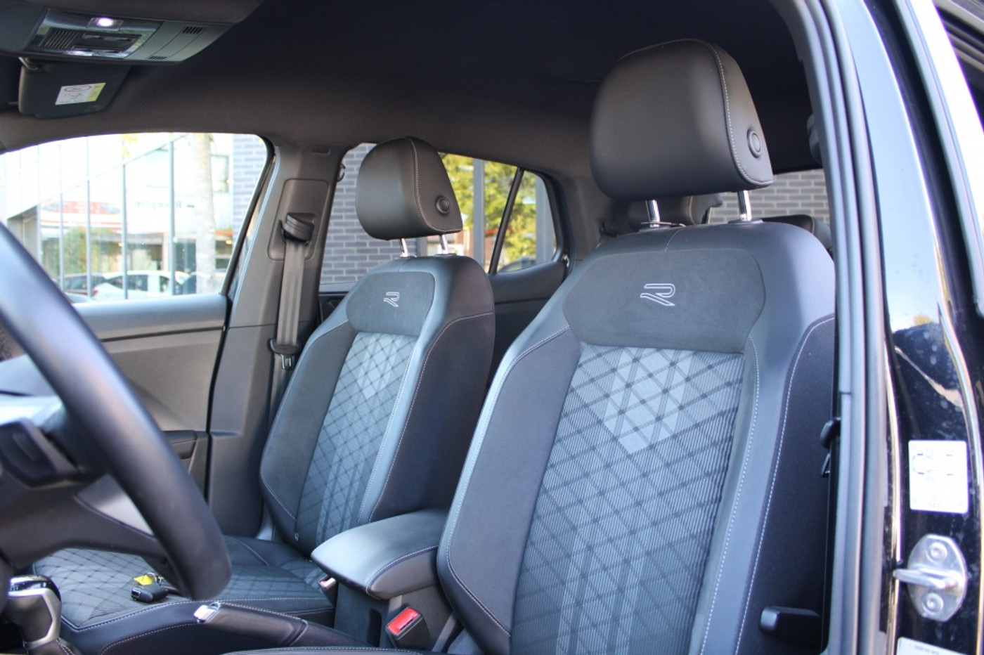 Foto van Volkswagen T-cross