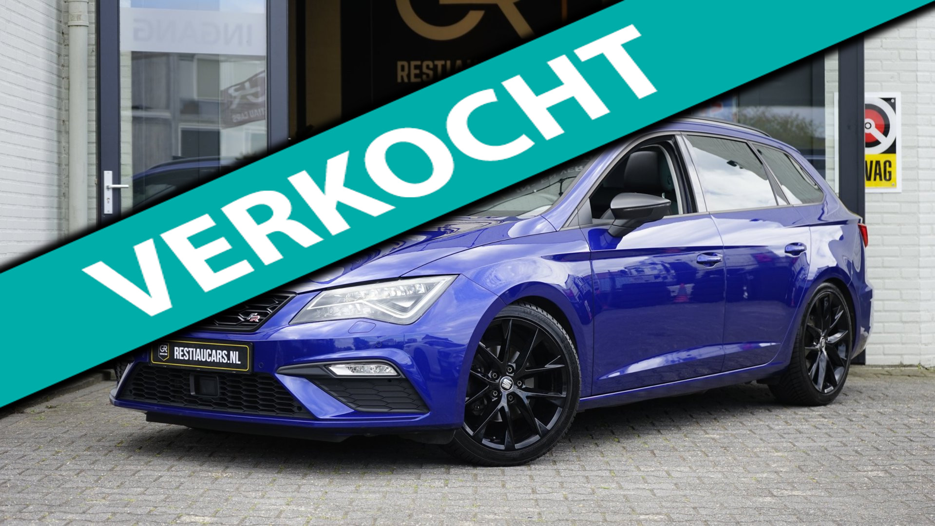 Seat Leon ST 1.4 TSI FR ULTIMATE BLACK EDITION AUTOMAAT|ACC|ALCANTARA|CARPLAY|DAB|AMBIANCE|FULL LED|NAVIGATIE|PANORAMA|VERKOCHT 2017 - voorkant