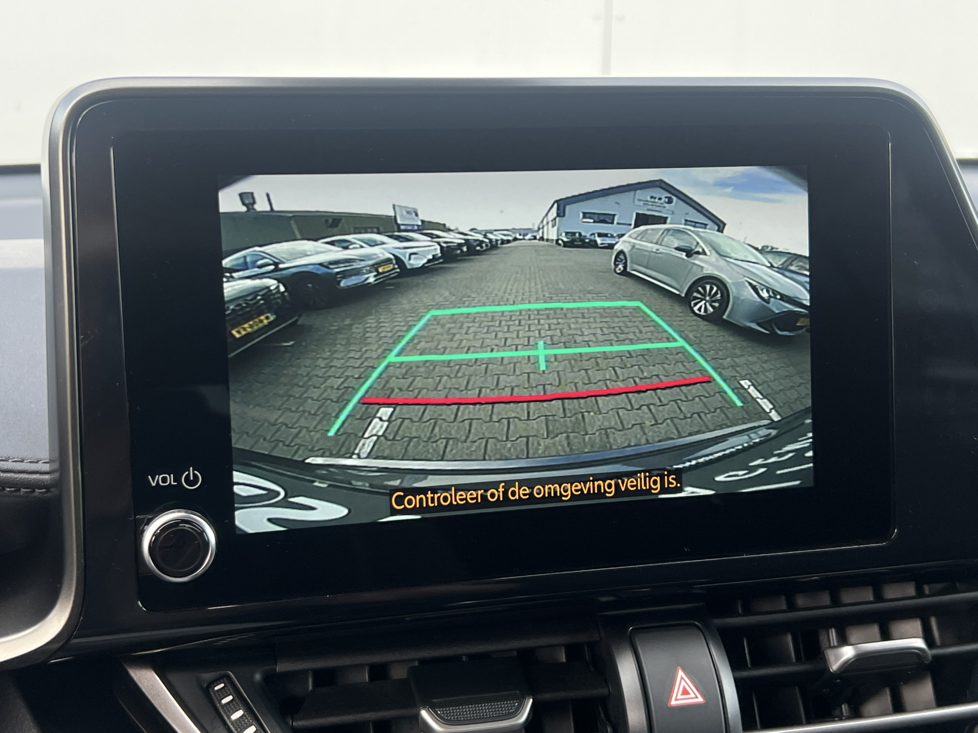 Foto van Toyota C-hr