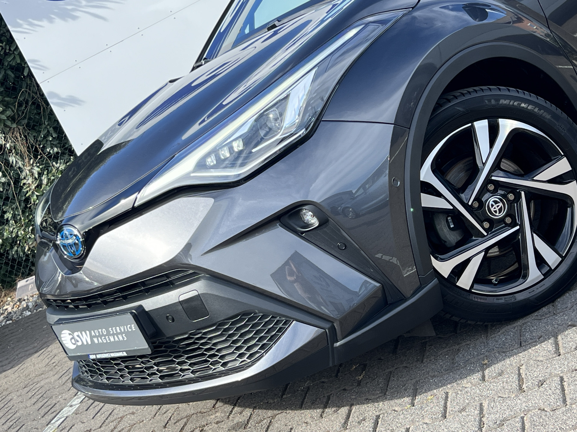 Foto van Toyota C-hr