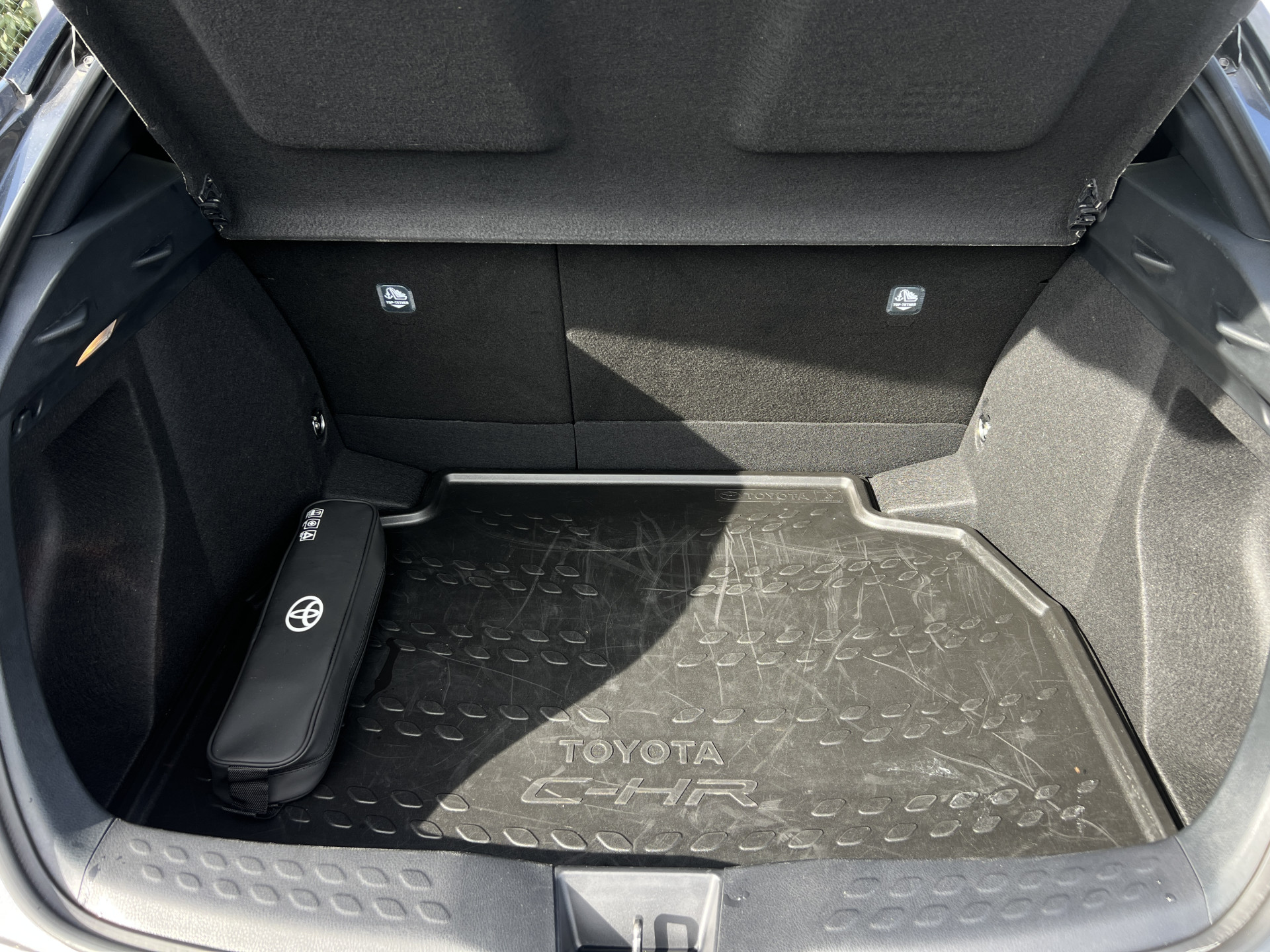 Foto van Toyota C-hr