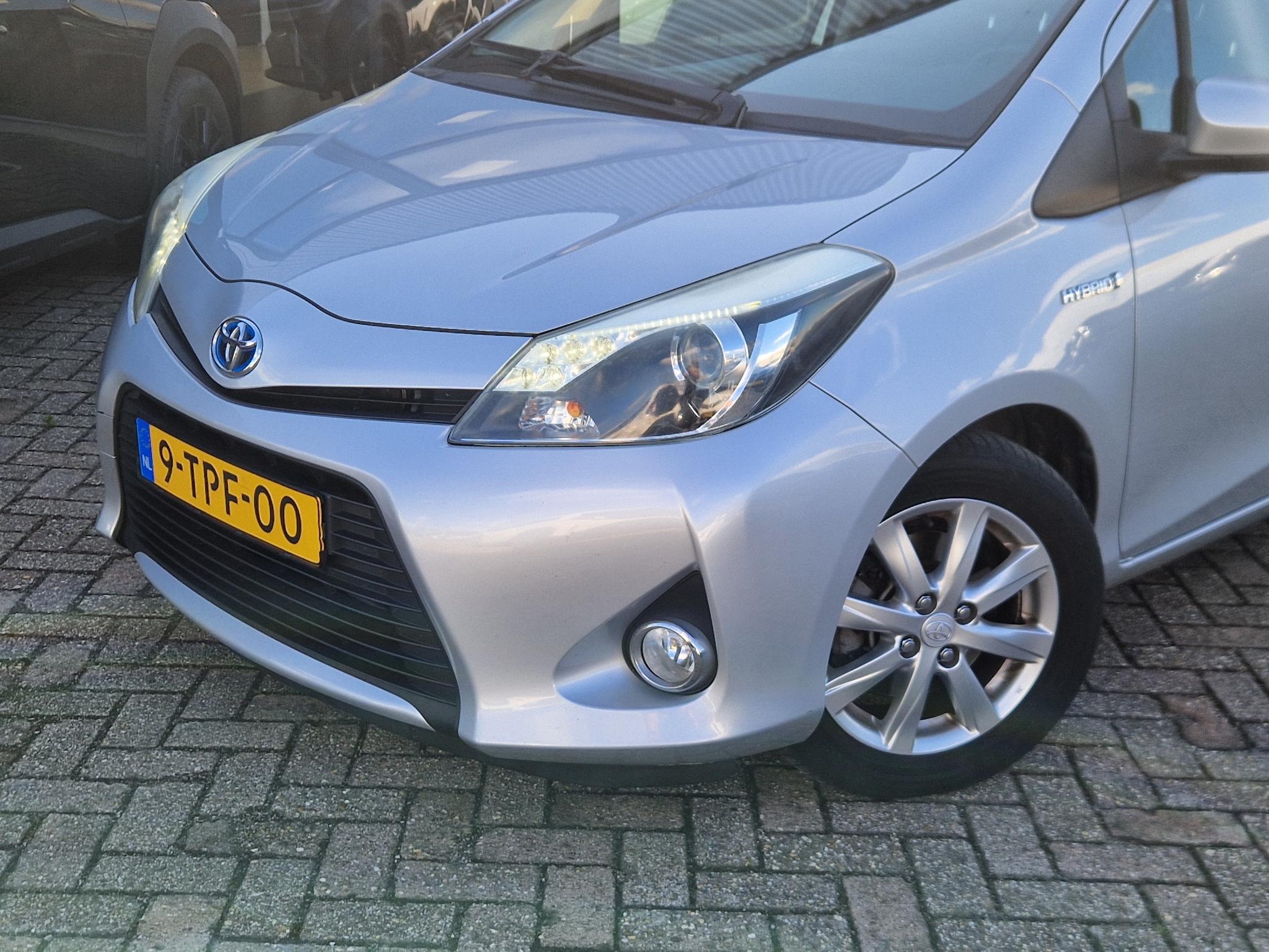 Foto van Toyota Toyota Yaris Hybrid