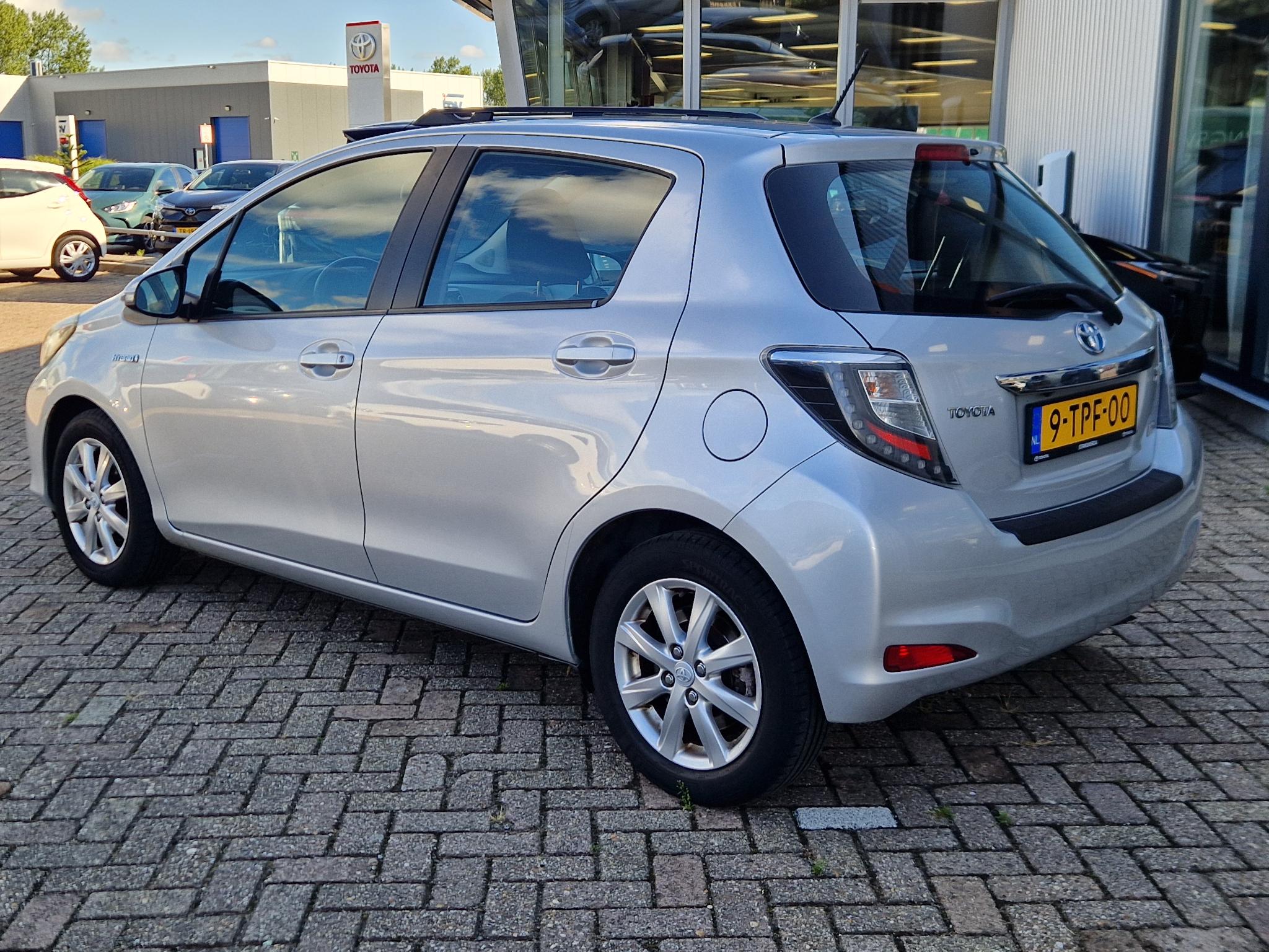 Foto van Toyota Toyota Yaris Hybrid