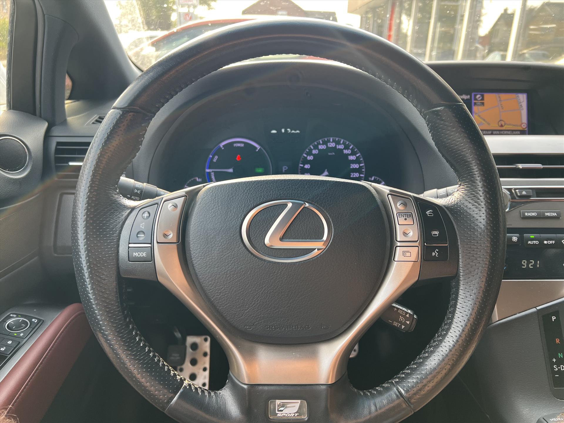 Foto van Lexus Lexus Rx450h
