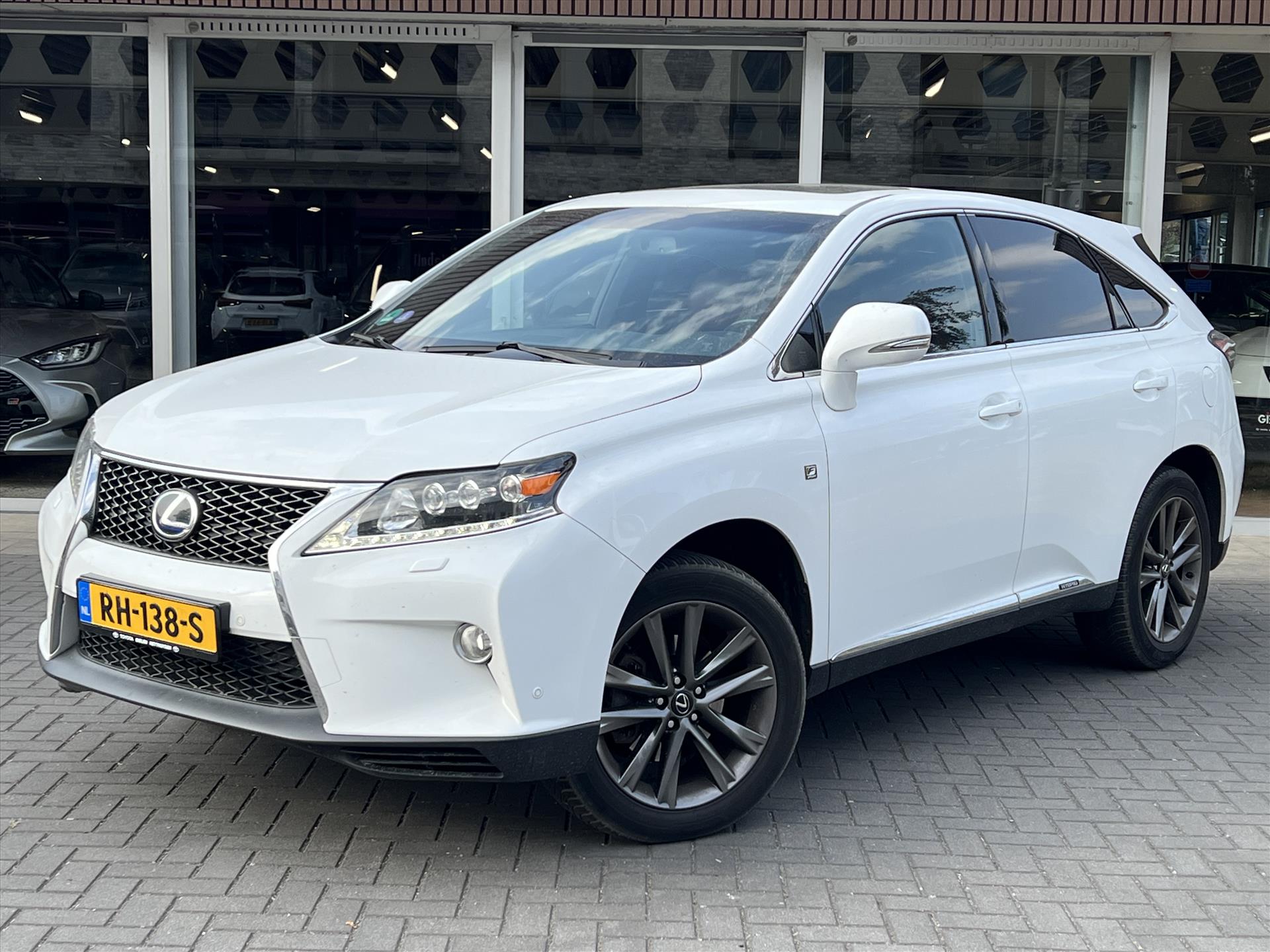 Foto van Lexus Lexus Rx450h