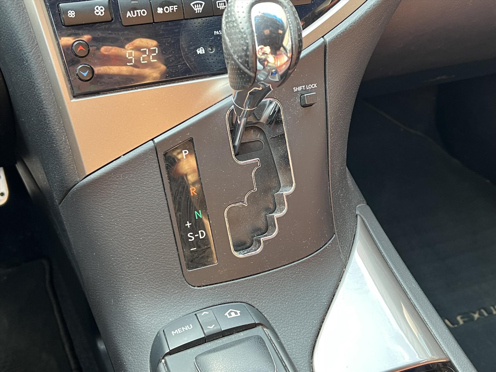 Foto van Lexus Lexus Rx450h