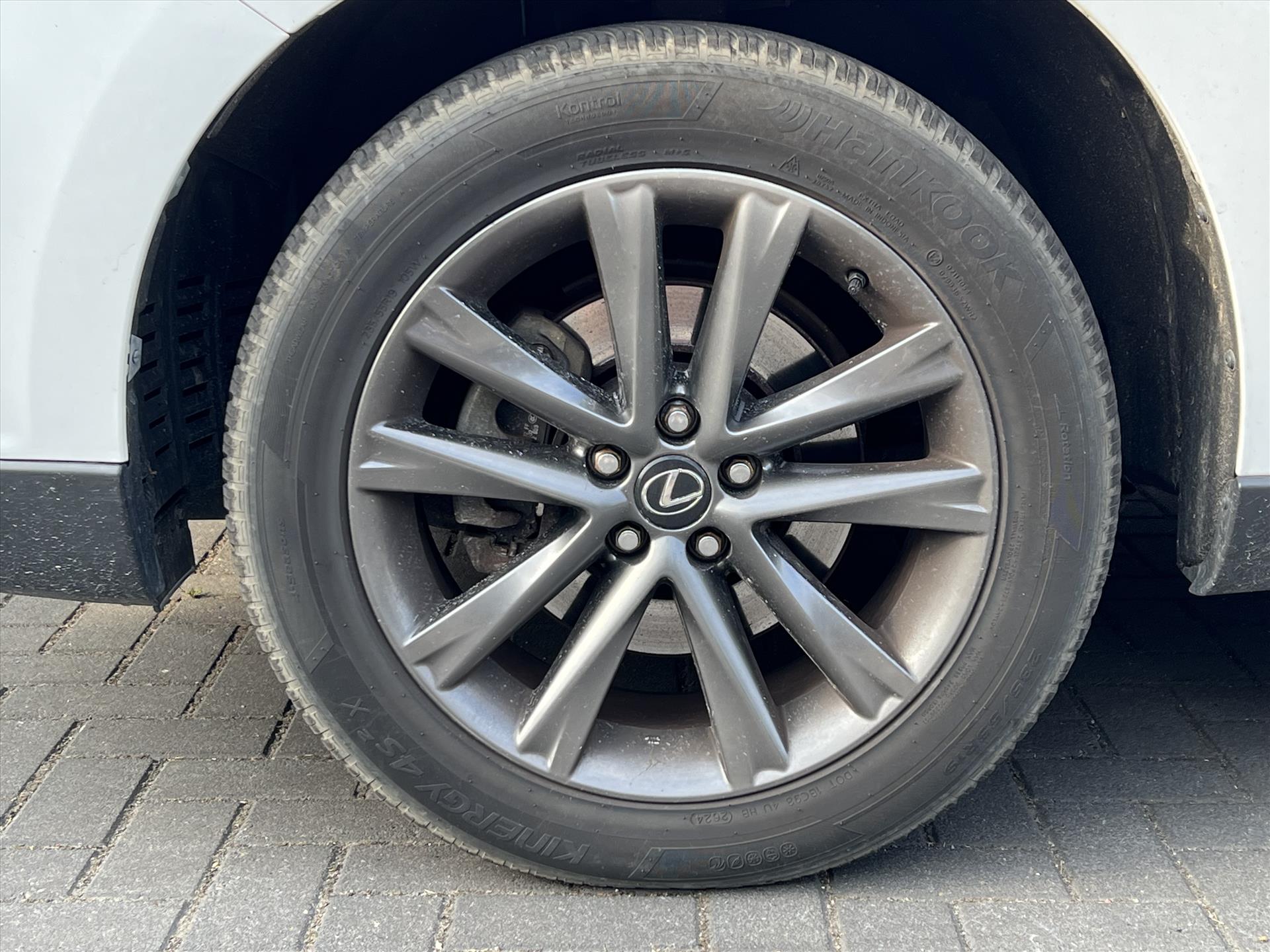 Foto van Lexus Lexus Rx450h