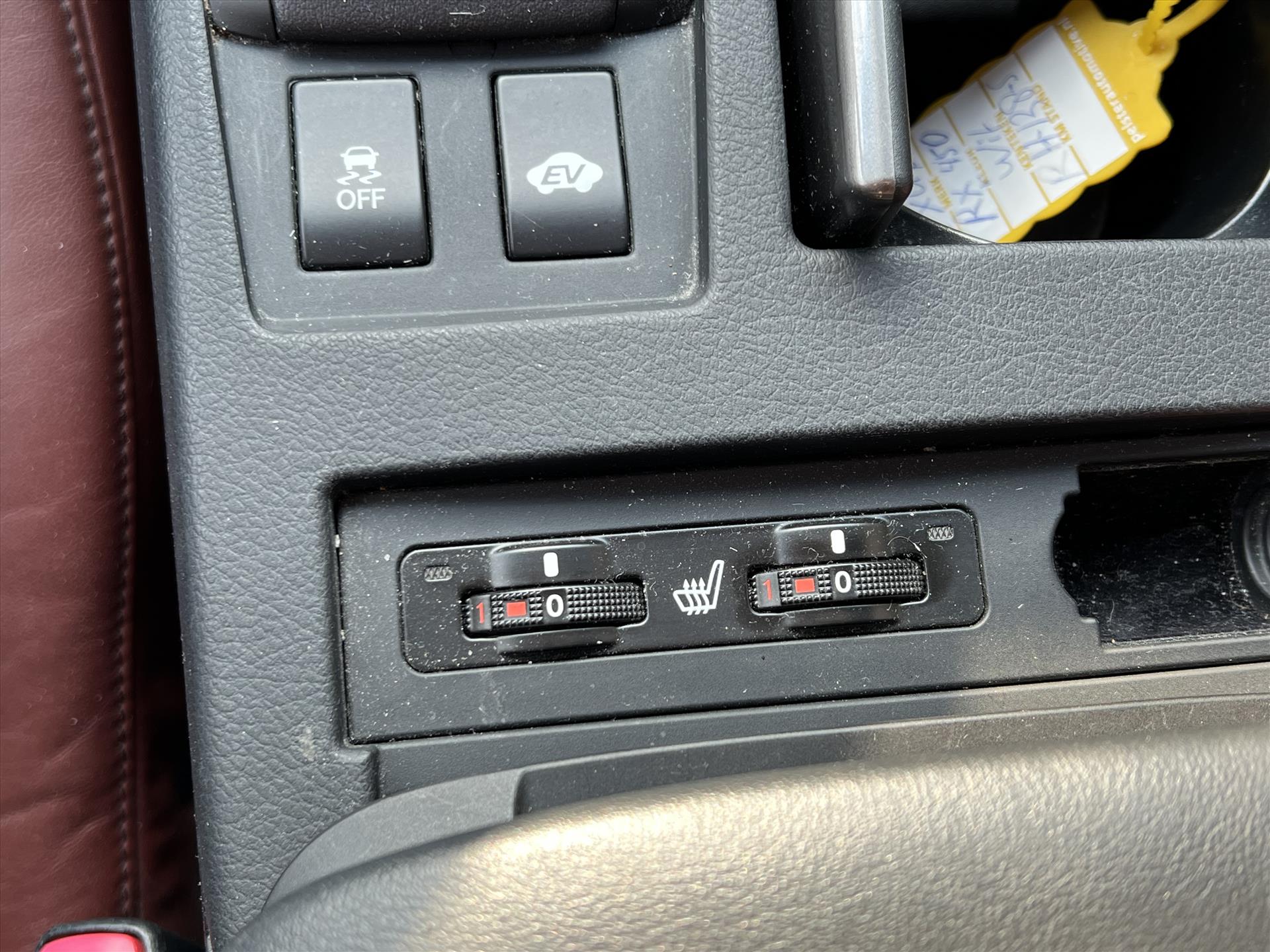 Foto van Lexus Lexus Rx450h