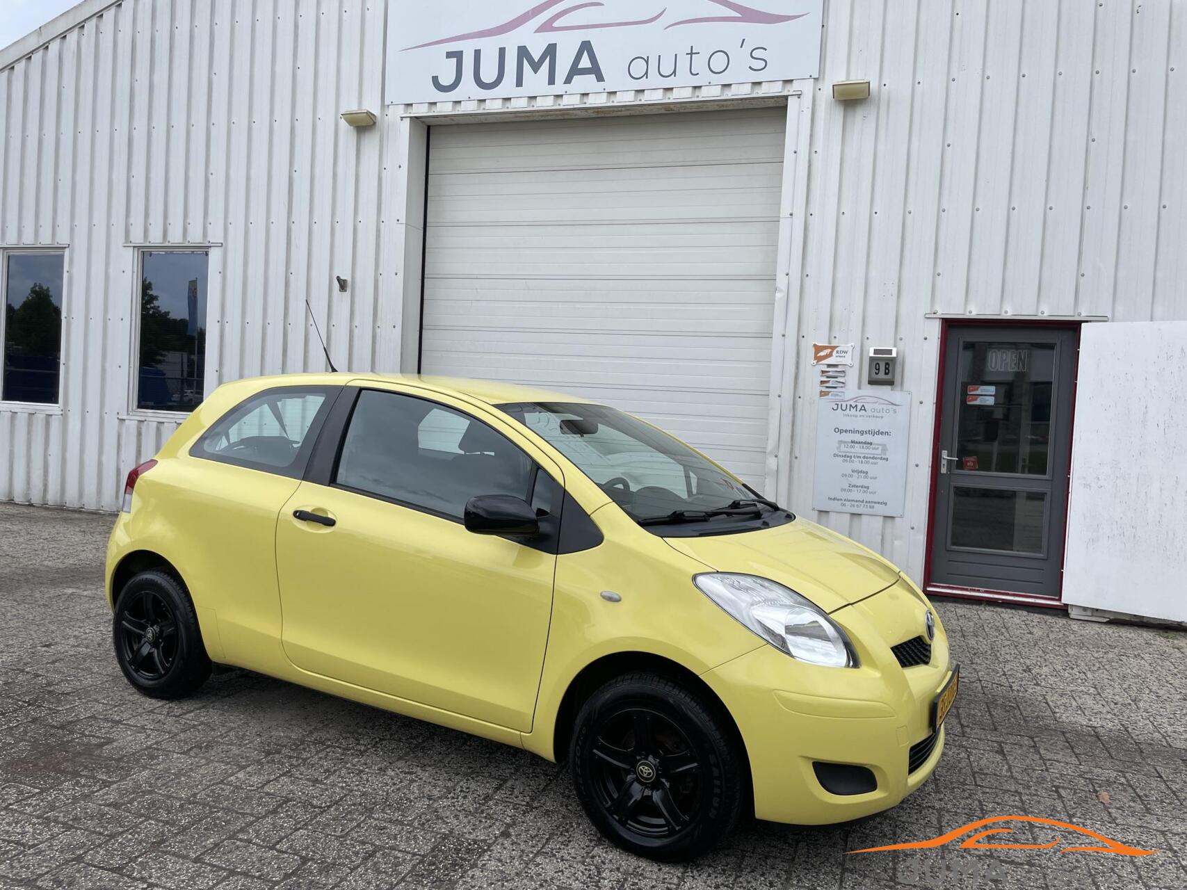 Toyota Toyota Yaris 1.0 VVTi Acces 2009 - voorkant