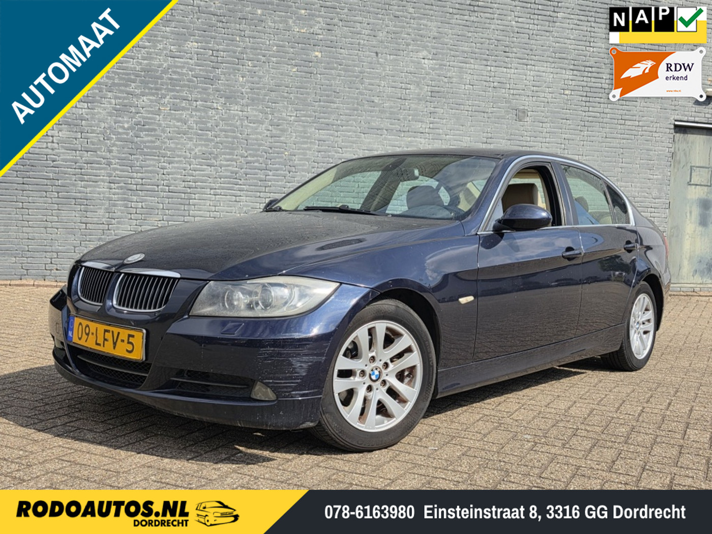 BMW 3er Reihe 325i Dynamic Exective Leder APK 04-27 ✅ 2005 - voorkant
