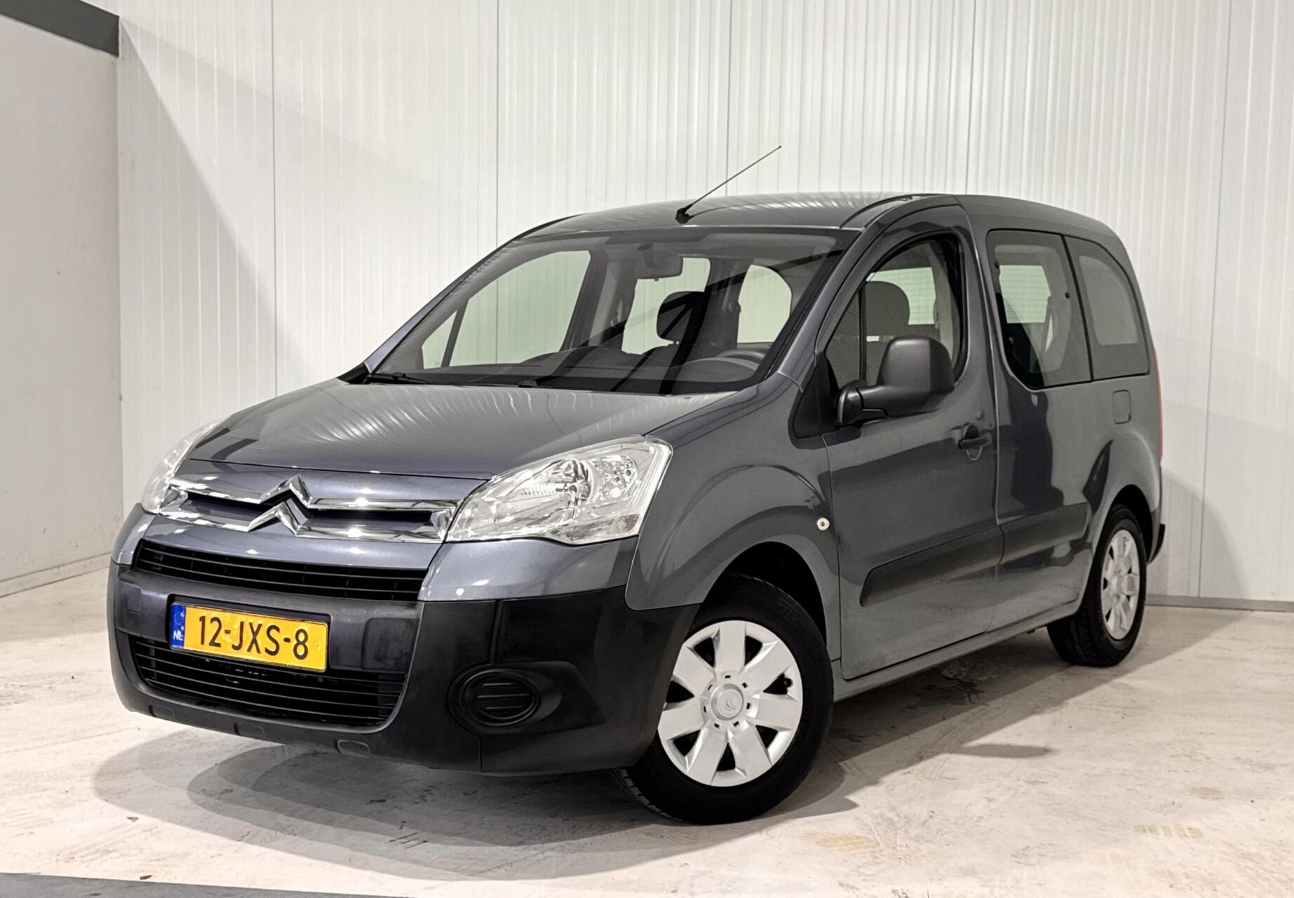 Citroen Berlingo 1.6-16V Cinqspace| HANDICAP OMBOUW 2009 - voorkant