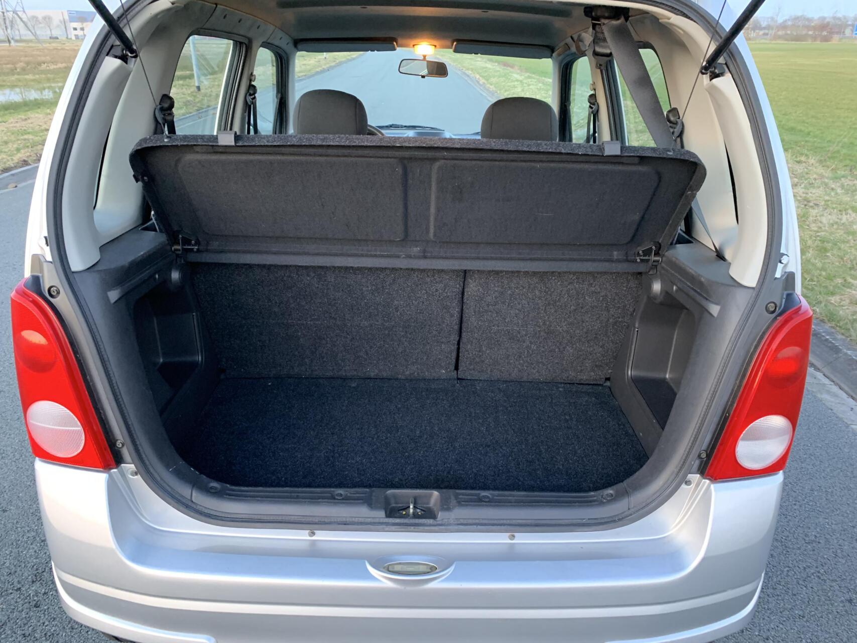 Foto van Opel Agila