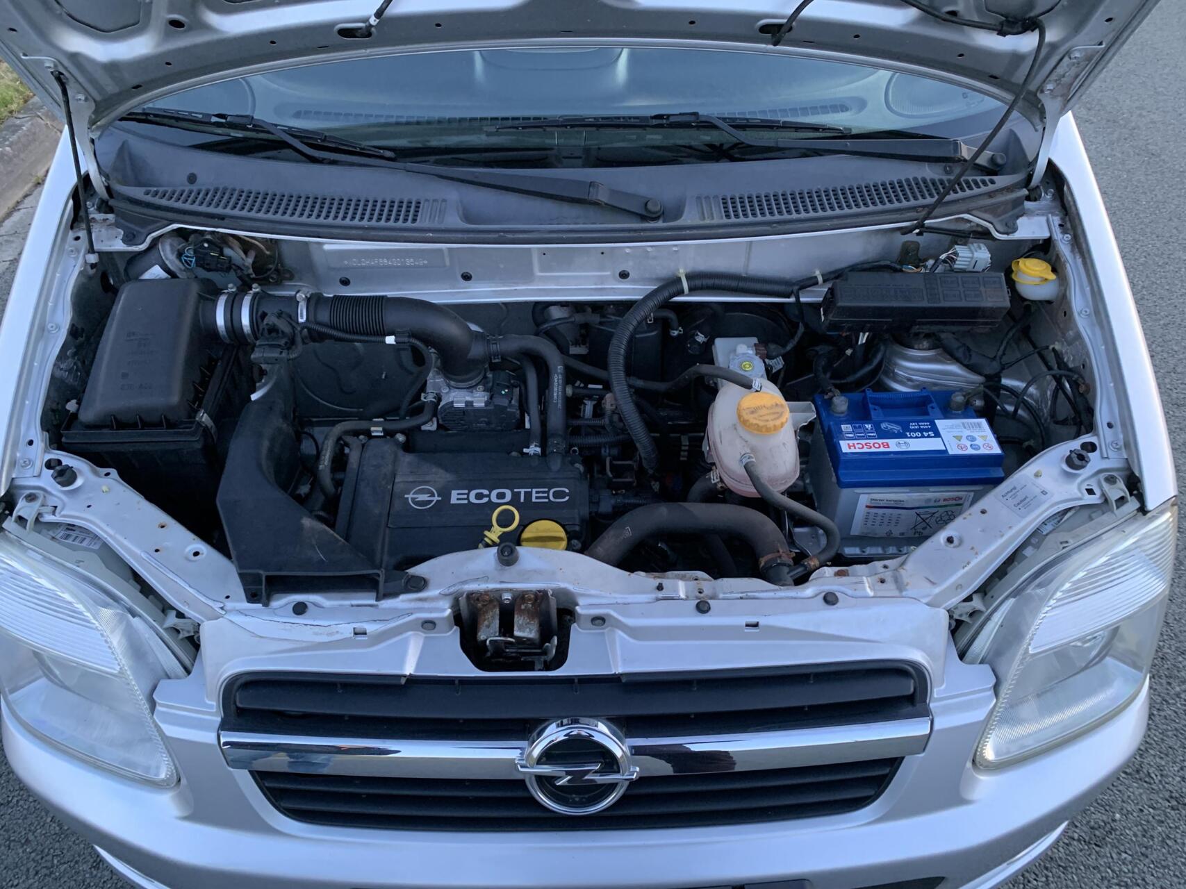 Foto van Opel Agila
