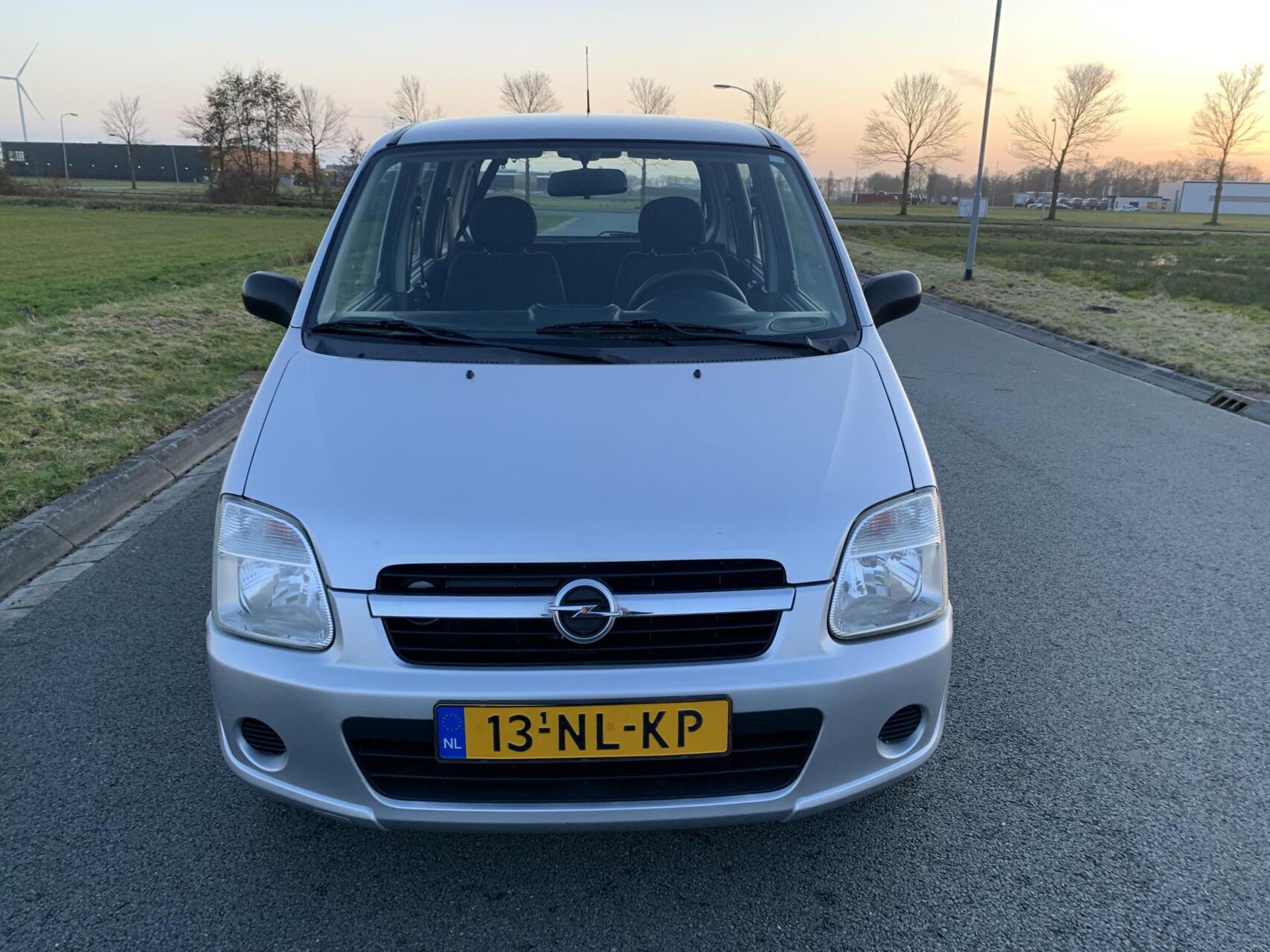 Foto van Opel Agila