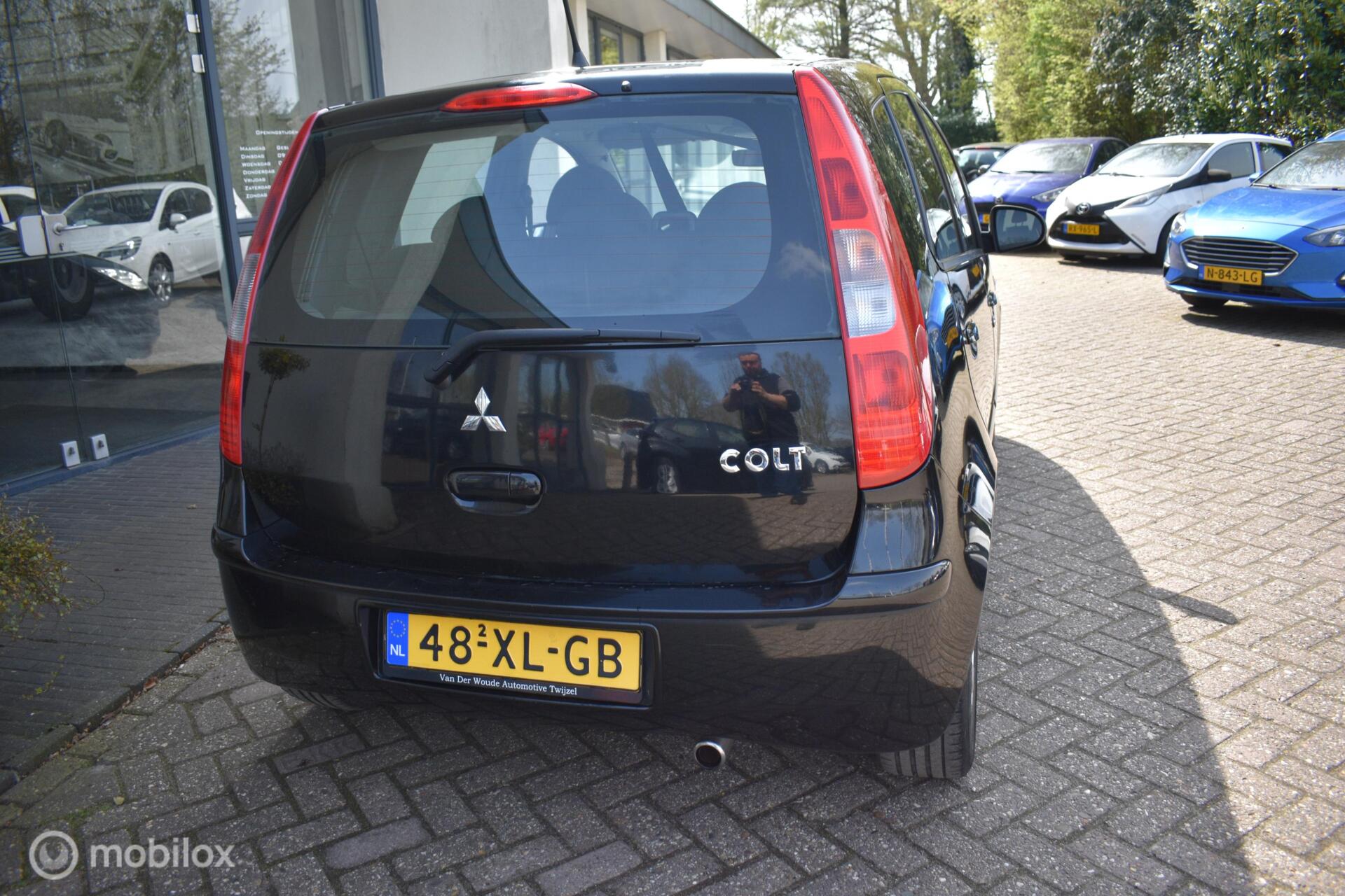 Foto van Mitsubishi Mitsubishi Colt