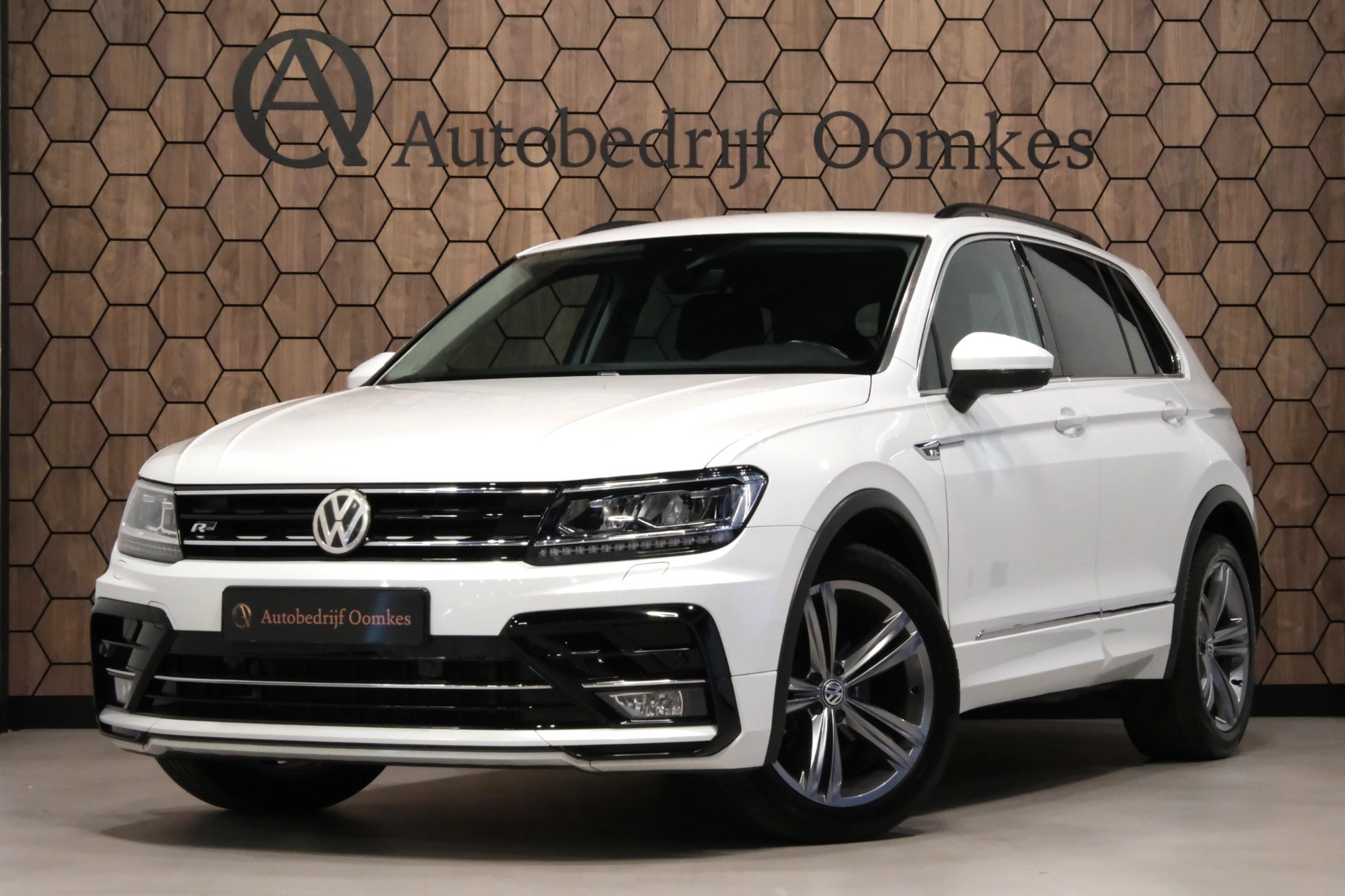 Volkswagen Tiguan 1.4 TSI Comfortline Business R 2018 - voorkant