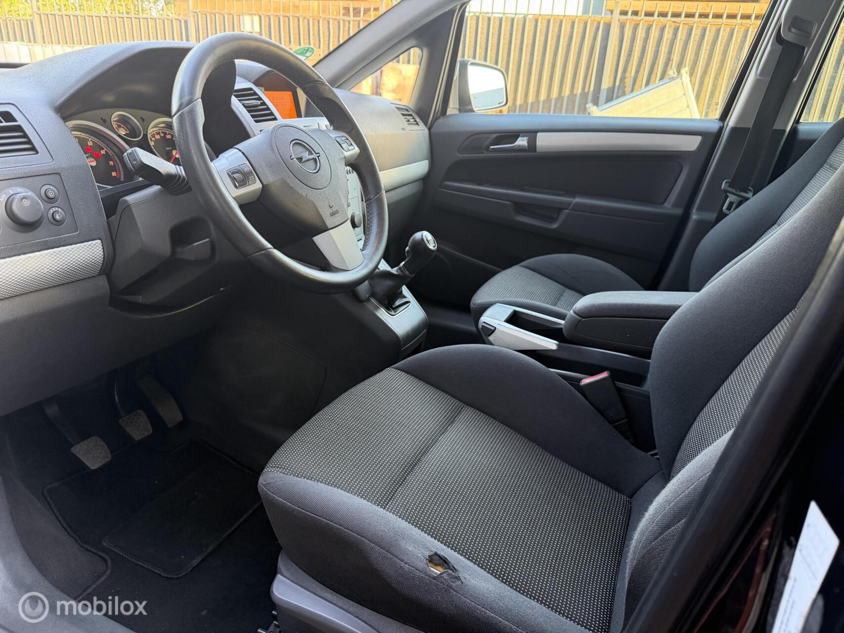 Foto van Opel Zafira