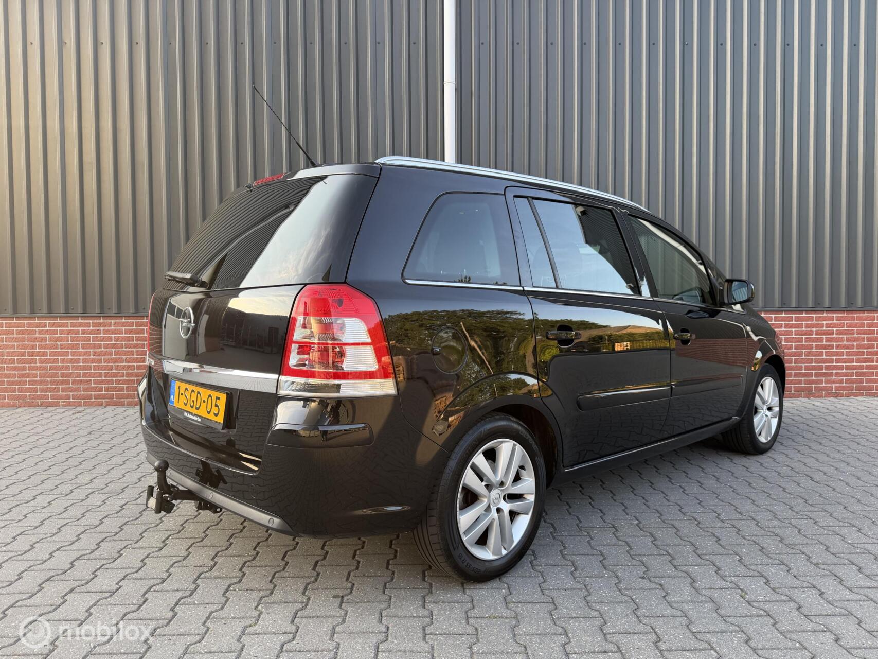 Foto van Opel Zafira