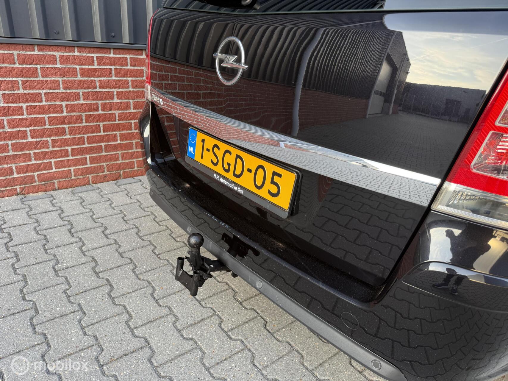 Foto van Opel Zafira