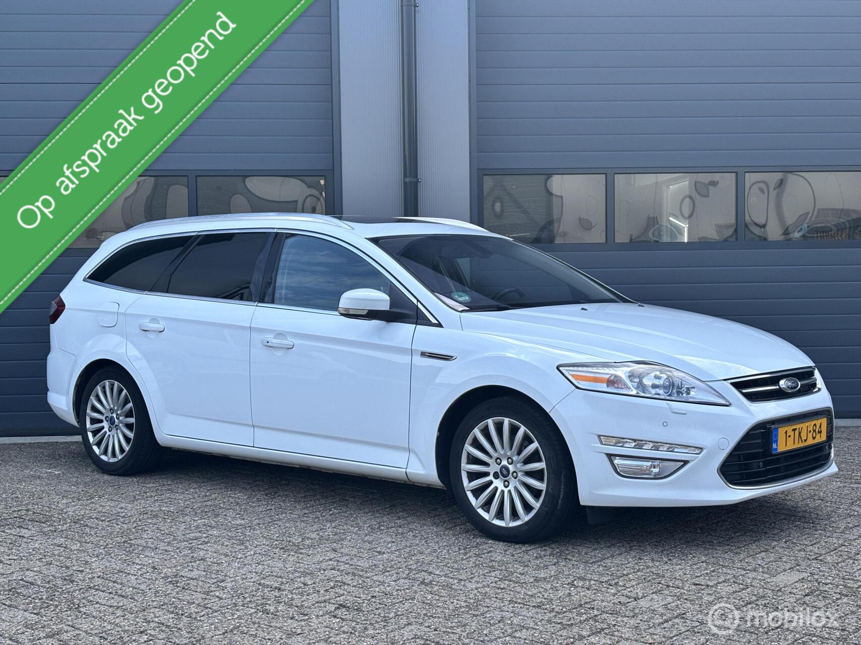 Ford Mondeo 1.6 TDCi ECOnetic Lease Platinum BWJ 2014 2014 - voorkant