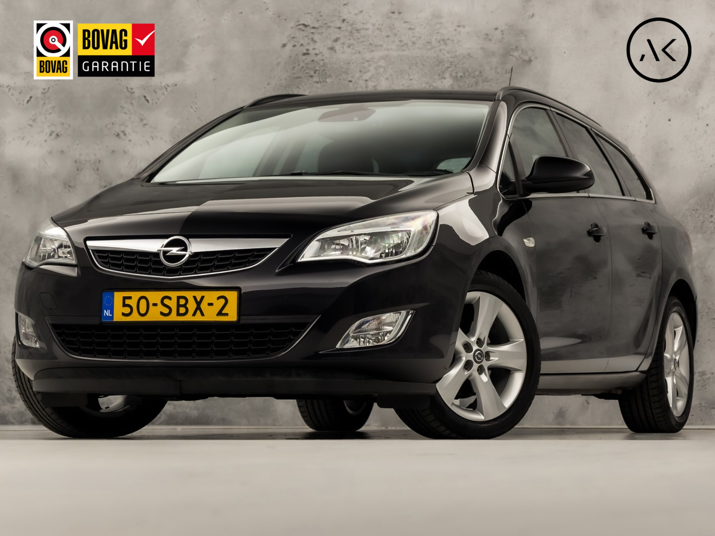 Opel Astra Sports Tourer 1.4 Turbo Sport 2011 - voorkant