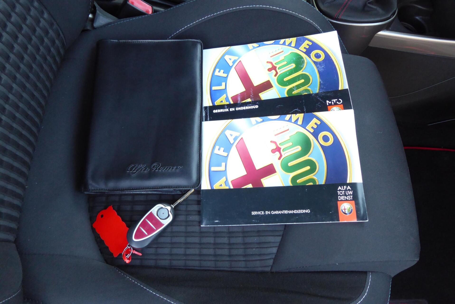 Foto van Alfa Romeo Alfa Mito