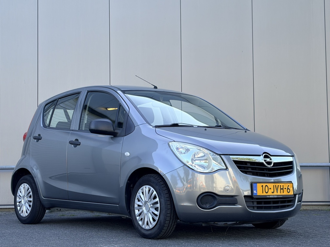 Foto van Opel Agila