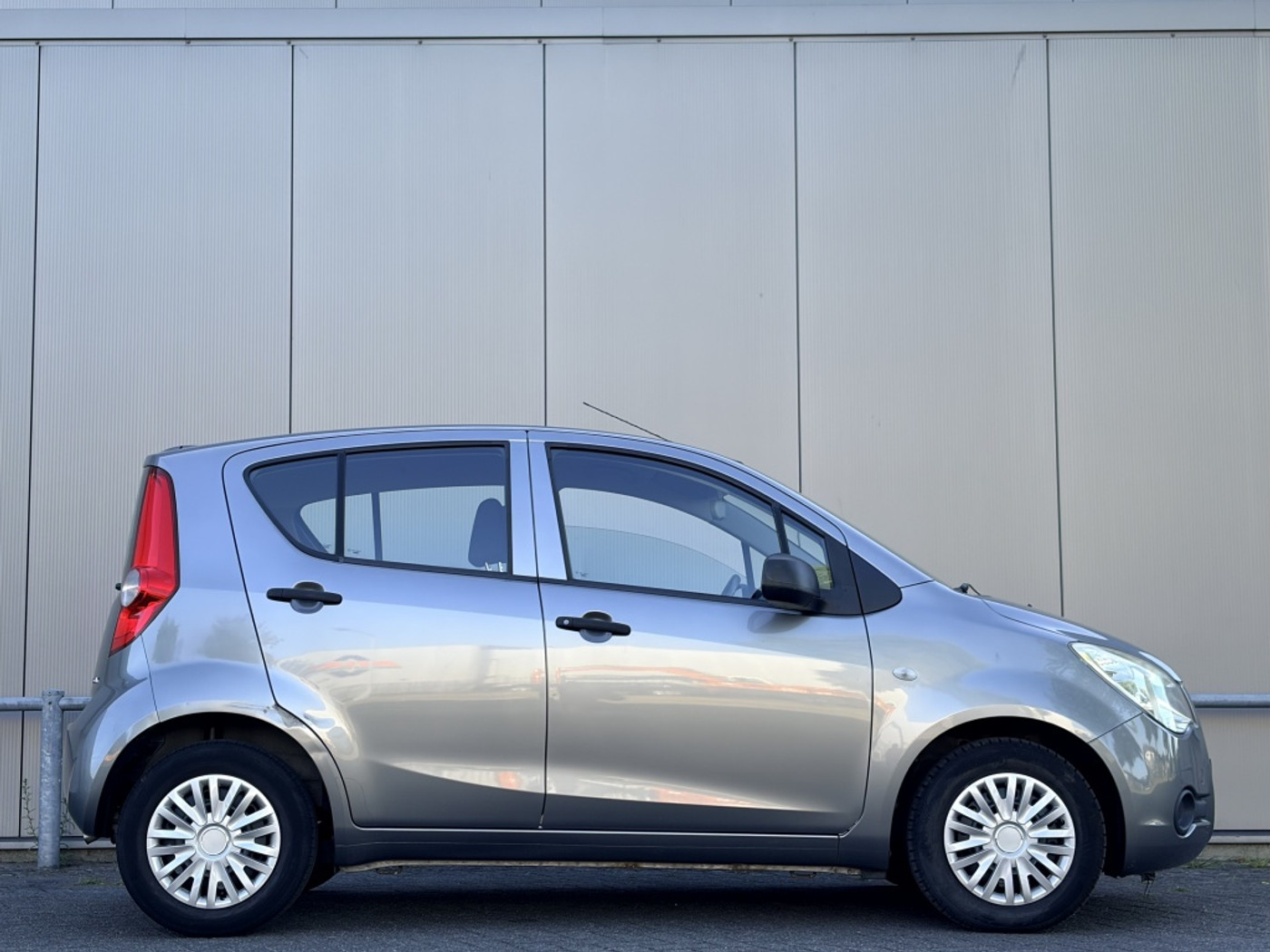 Foto van Opel Agila