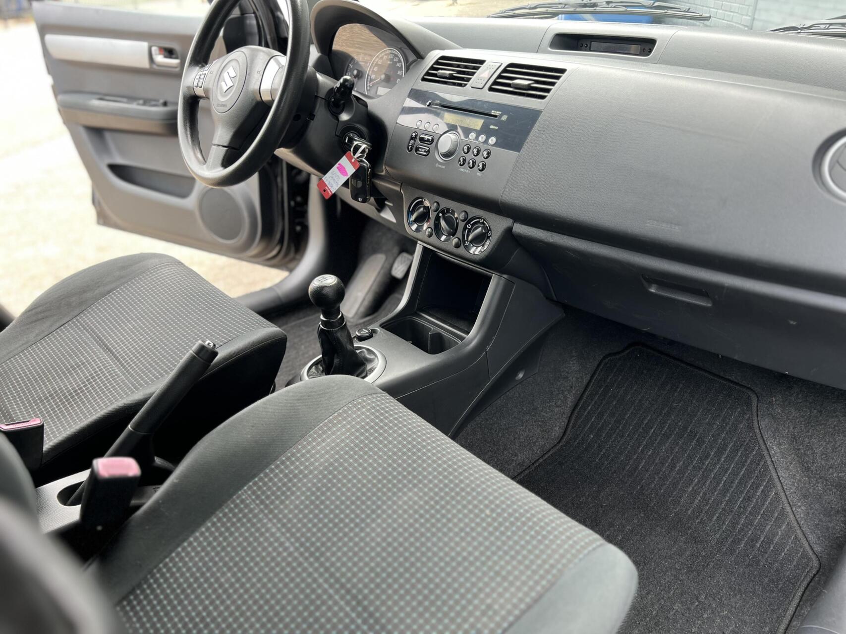 Foto van Suzuki Swift